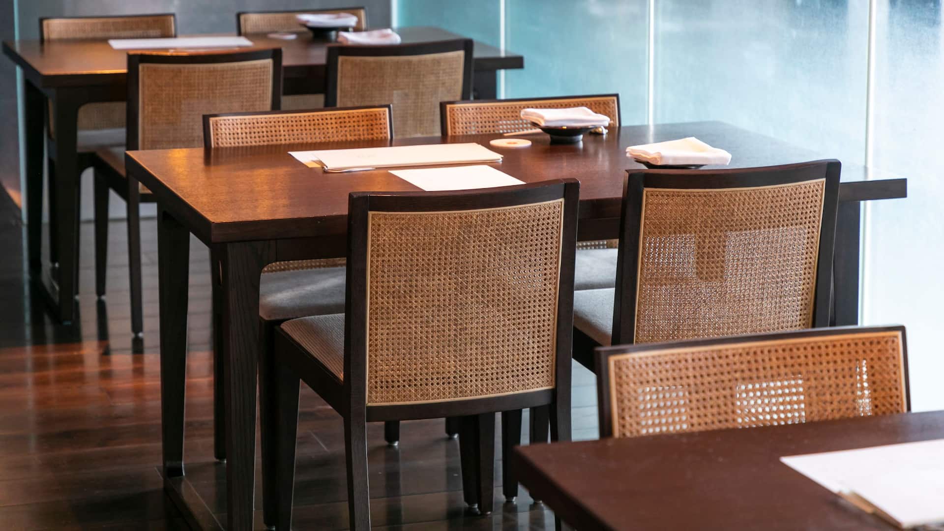 Hyatt Regency Seragaki Island, Okinawa Shirakachi Japanese Seating