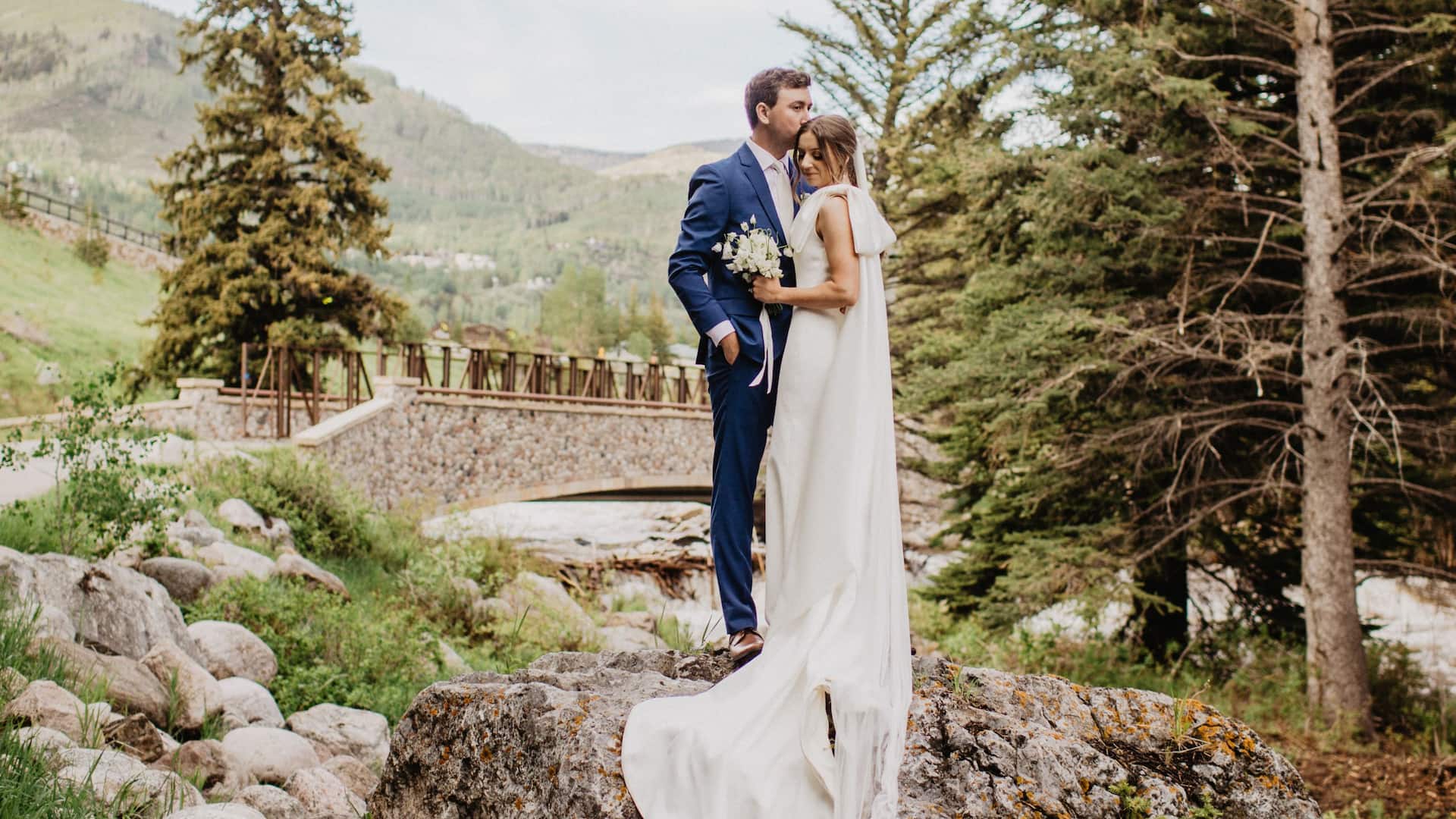 Grand Hyatt Vail Bride Groom On Rock