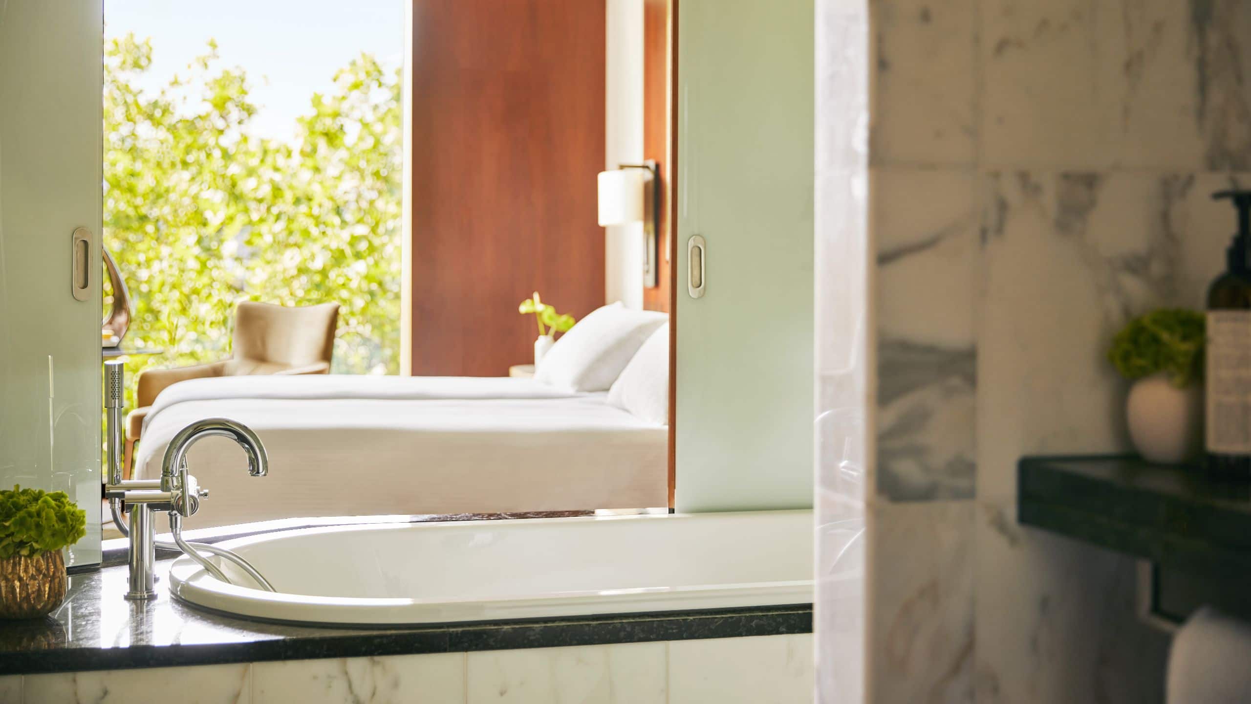 4 of 4 Park Hyatt Zurich Twin Room Bathroom