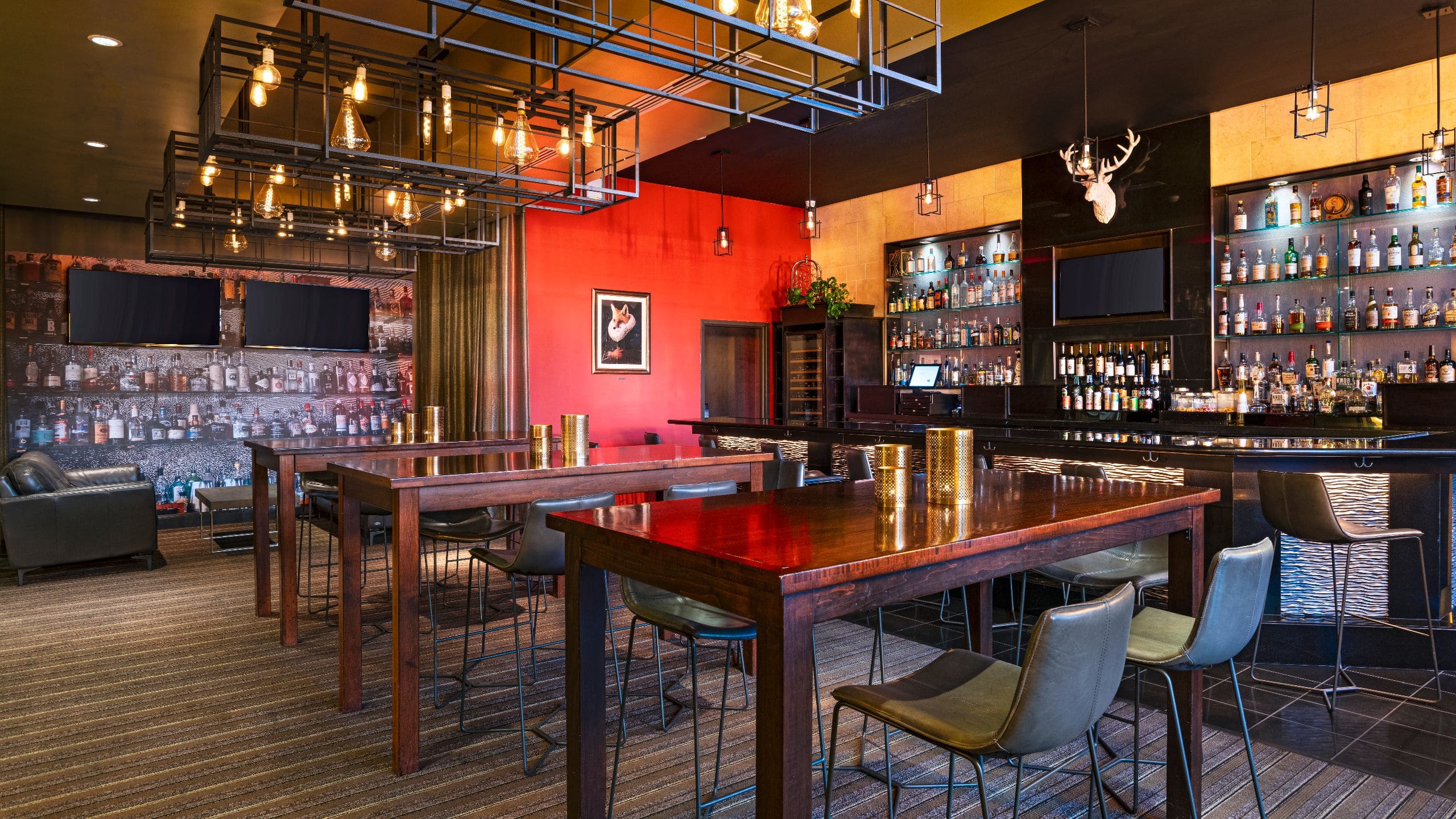 Hyatt Centric The Woodlands Market Street Bar