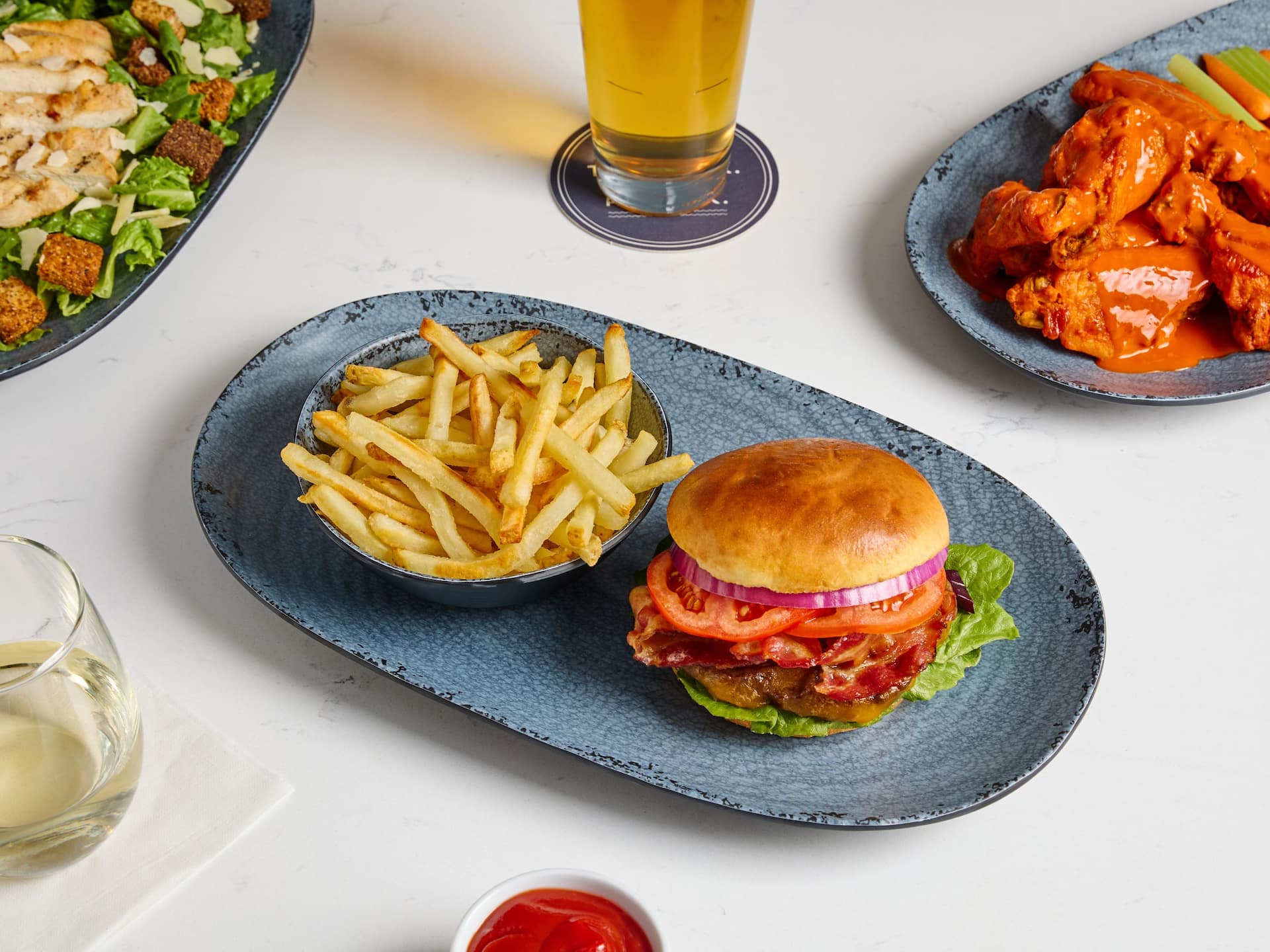 Hyatt Place HP_P0528 Lunch Dinner Burger Fries Wings Salad Wine Beer