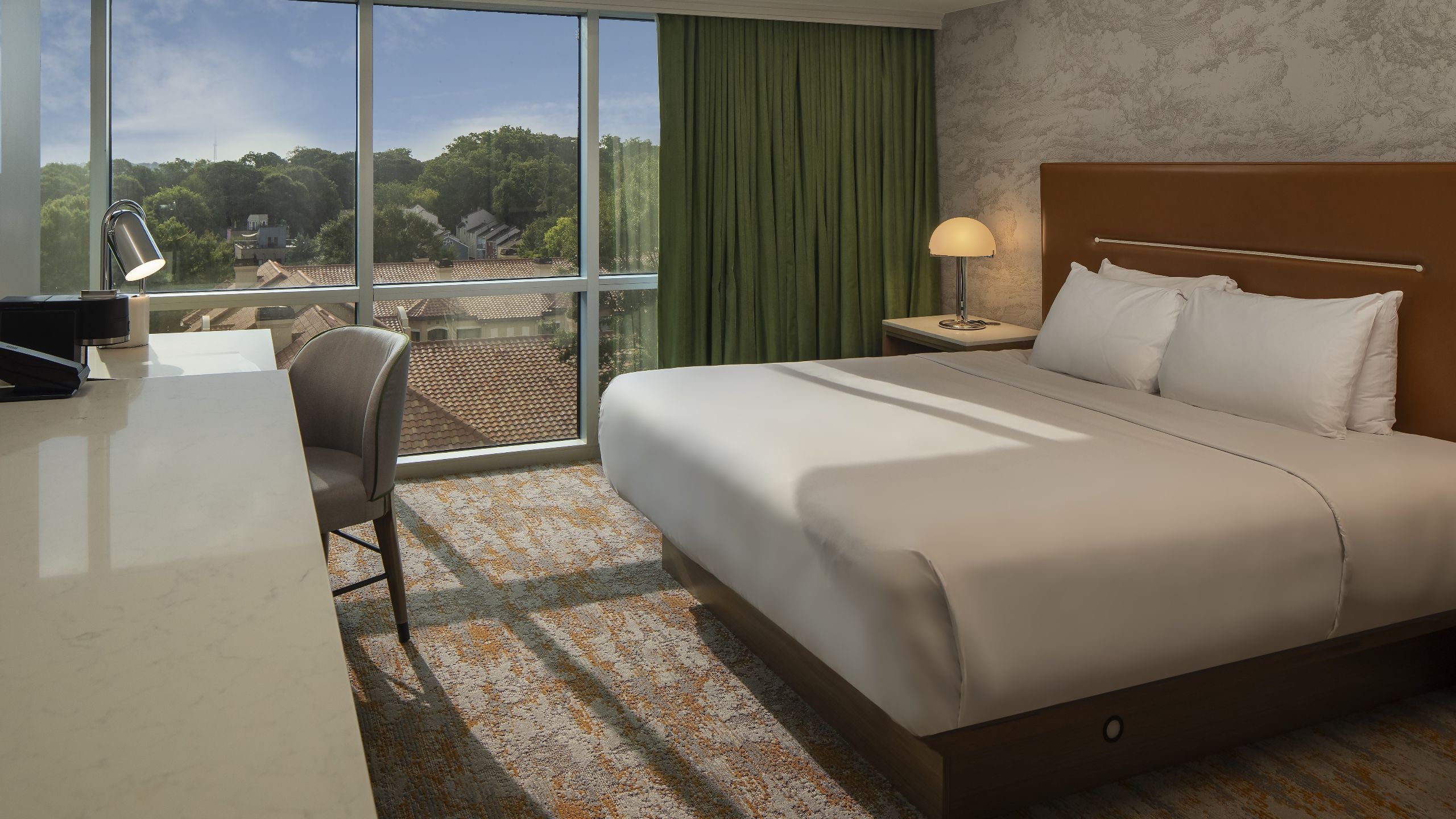 Hyatt Centric Midtown Atlanta Junior Suite Bed