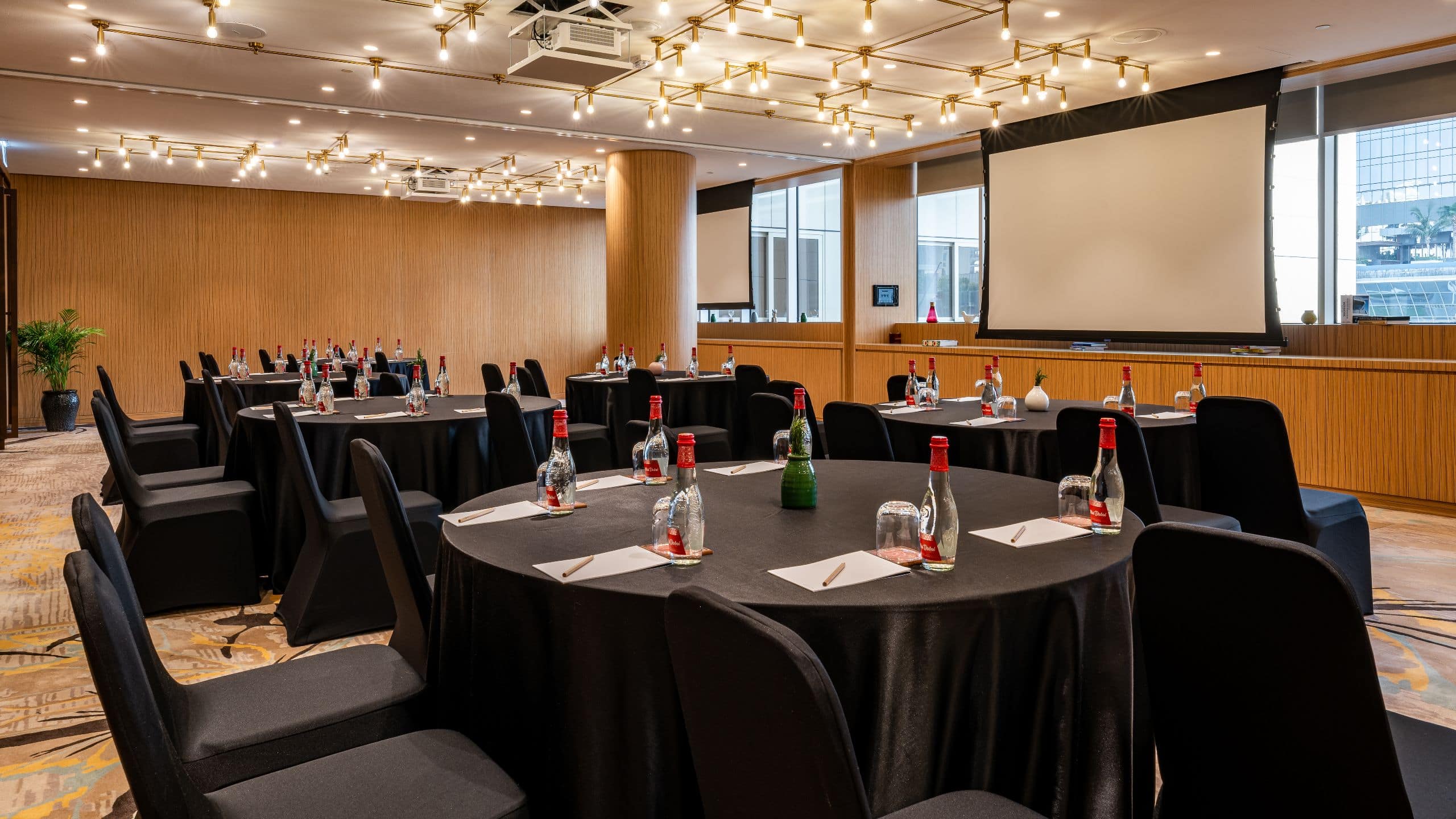 Andaz Dubai The Palm ResidenceHall Cabaret Setup