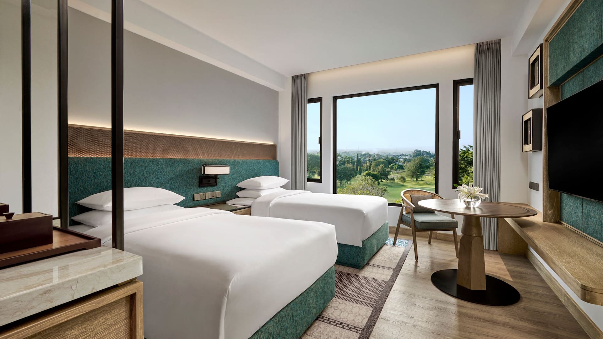 Hyatt Regency Yogyakarta Twin Beds Premier Golf View