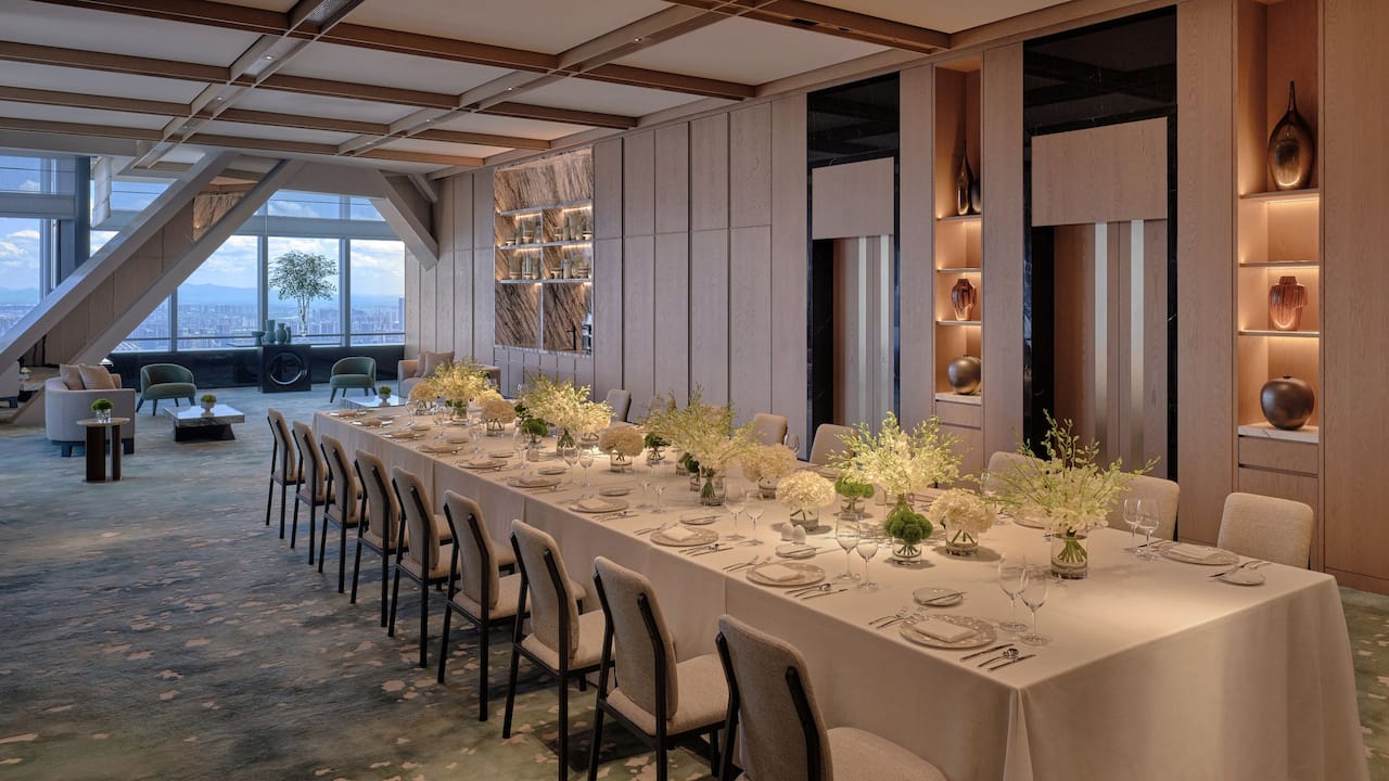 Salon Long Table