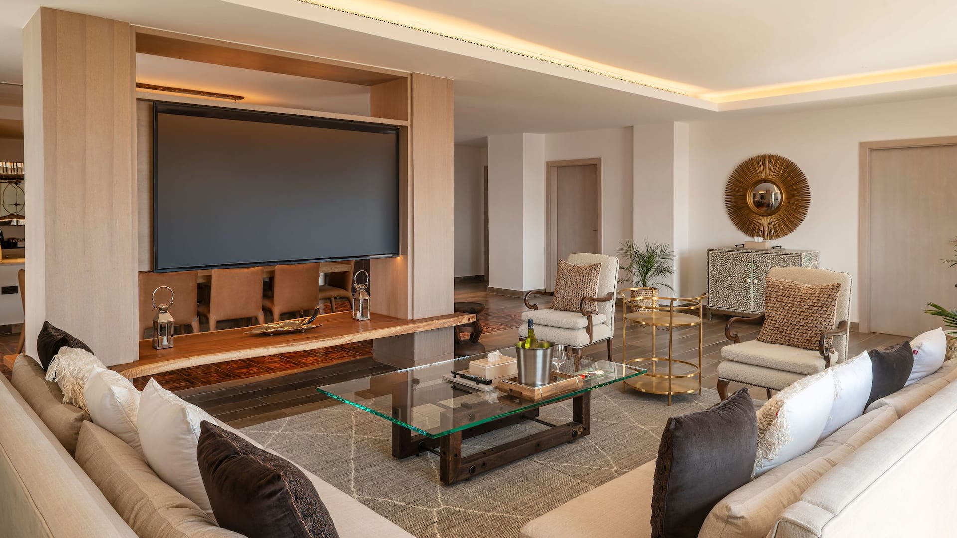 Hyatt Regency Harare The Meikles  Royal Suite Sitting Room