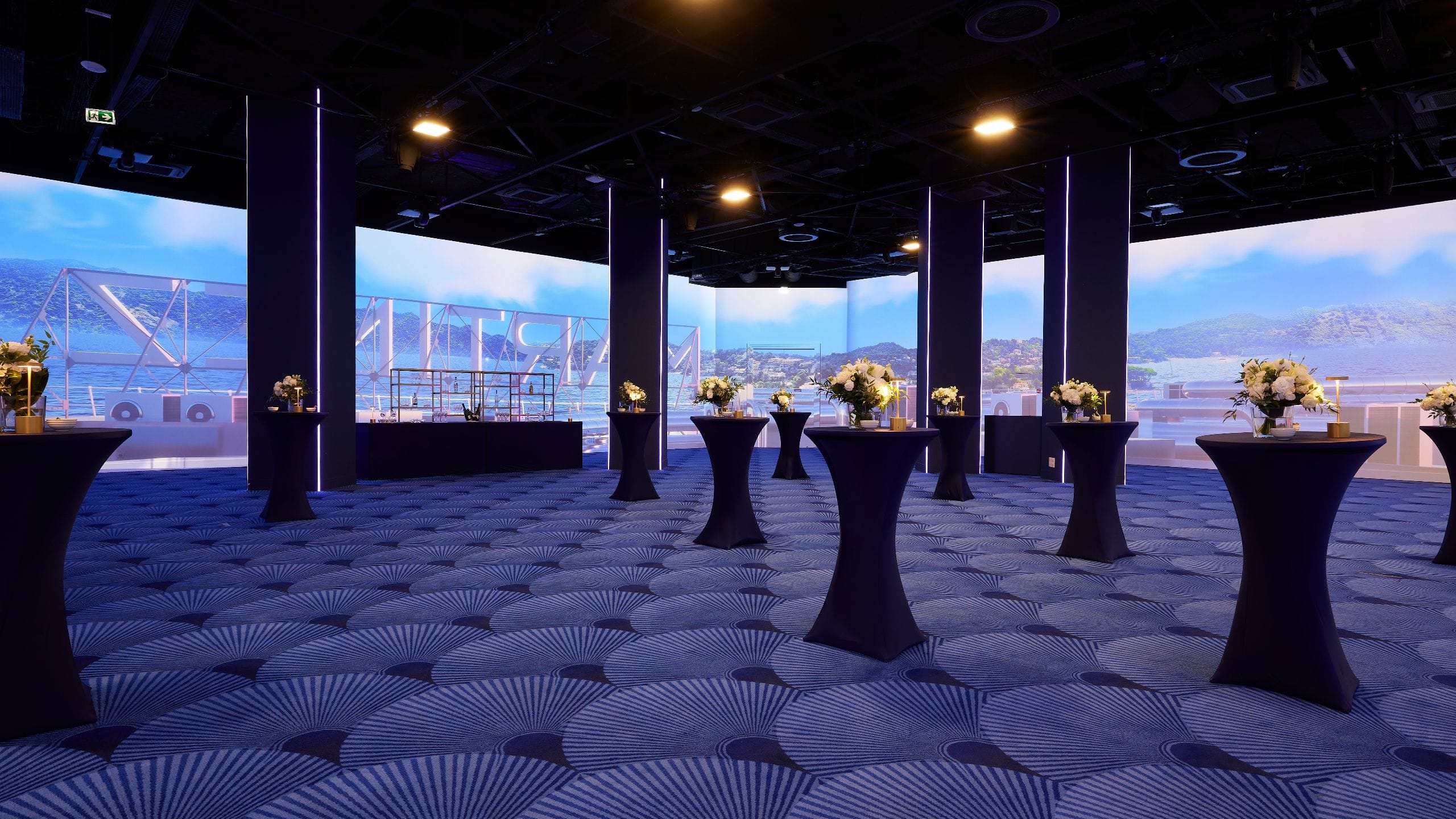 1 of 4 Hôtel Martinez Ballroom Le Festival Reception Setup