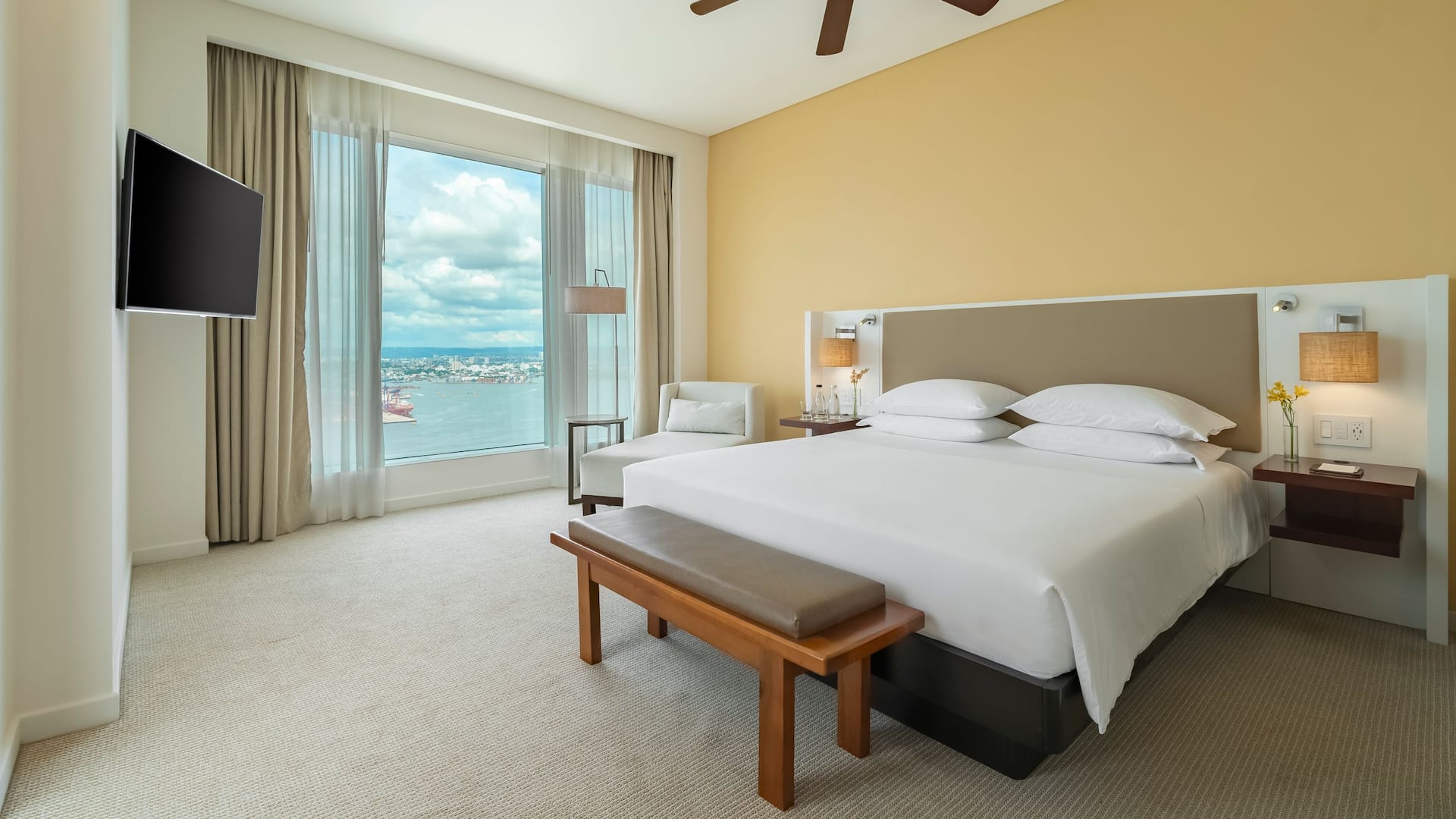 Hyatt Regency Cartagena Executive Suite With Bay View