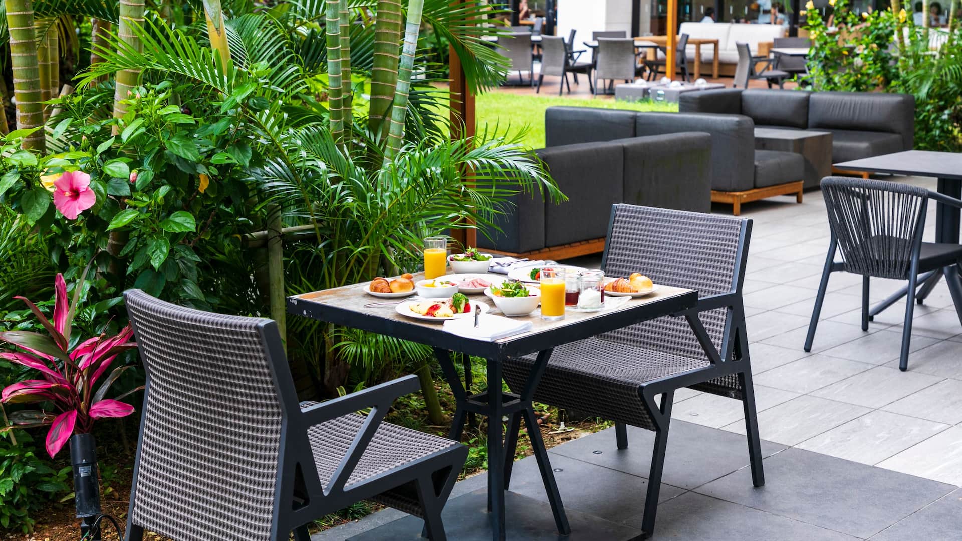 Hyatt Regency Seragaki Island, Okinawa Garden Breakfast