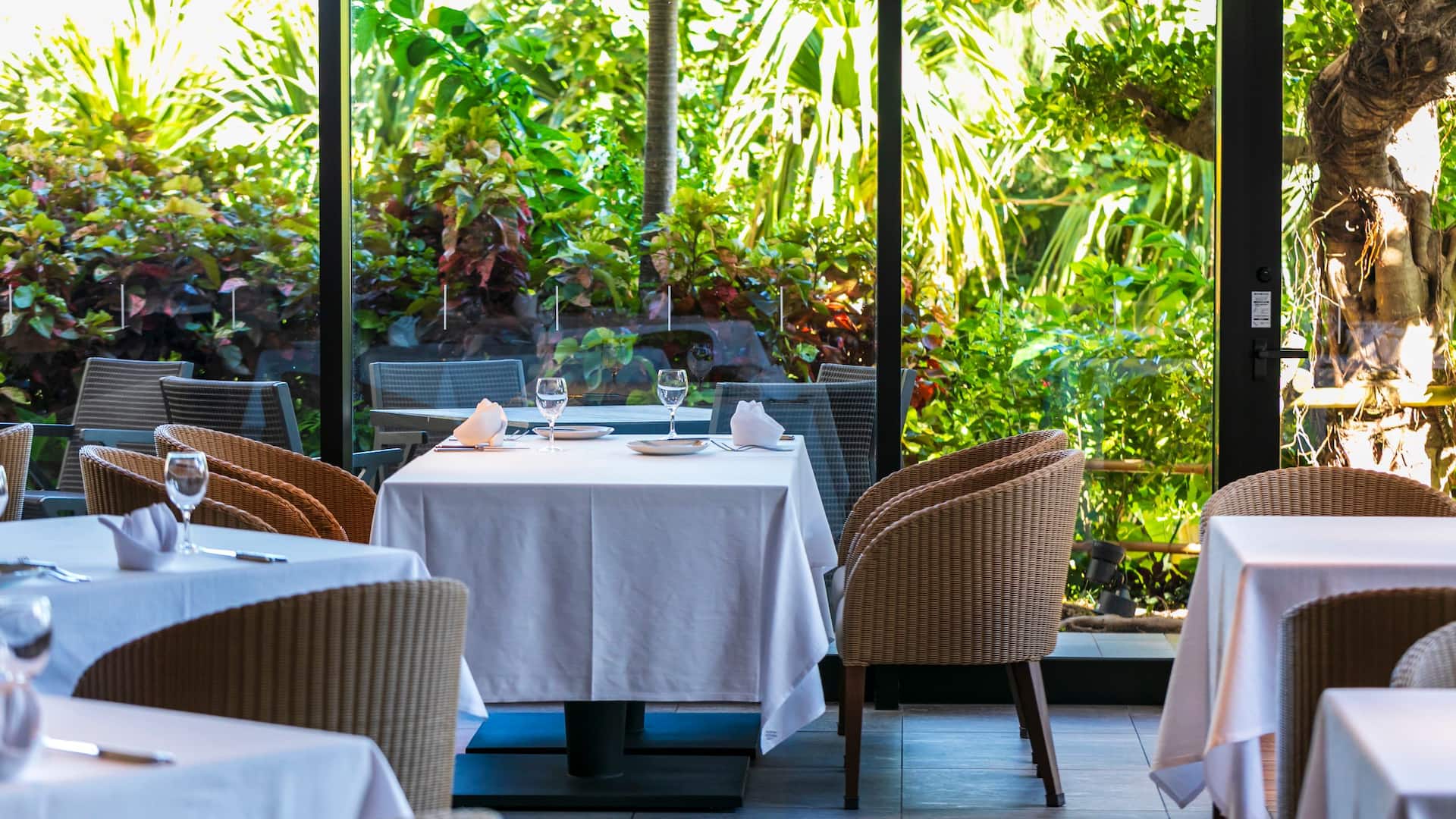 5 of 5 Hyatt Regency Seragaki Island, Okinawa Serale Grill Seating