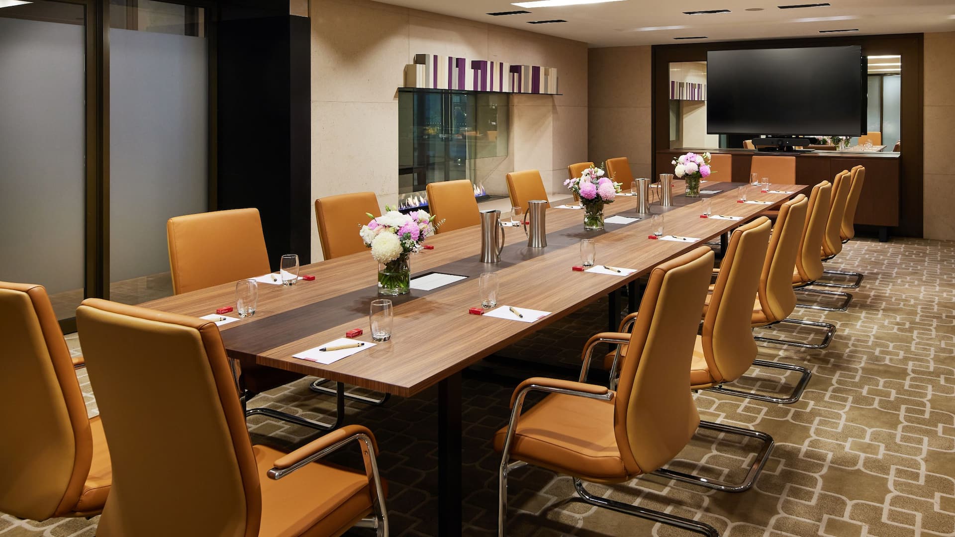 5 of 5 Grand Hyatt Melbourne Lobby Library Boardroom Tv