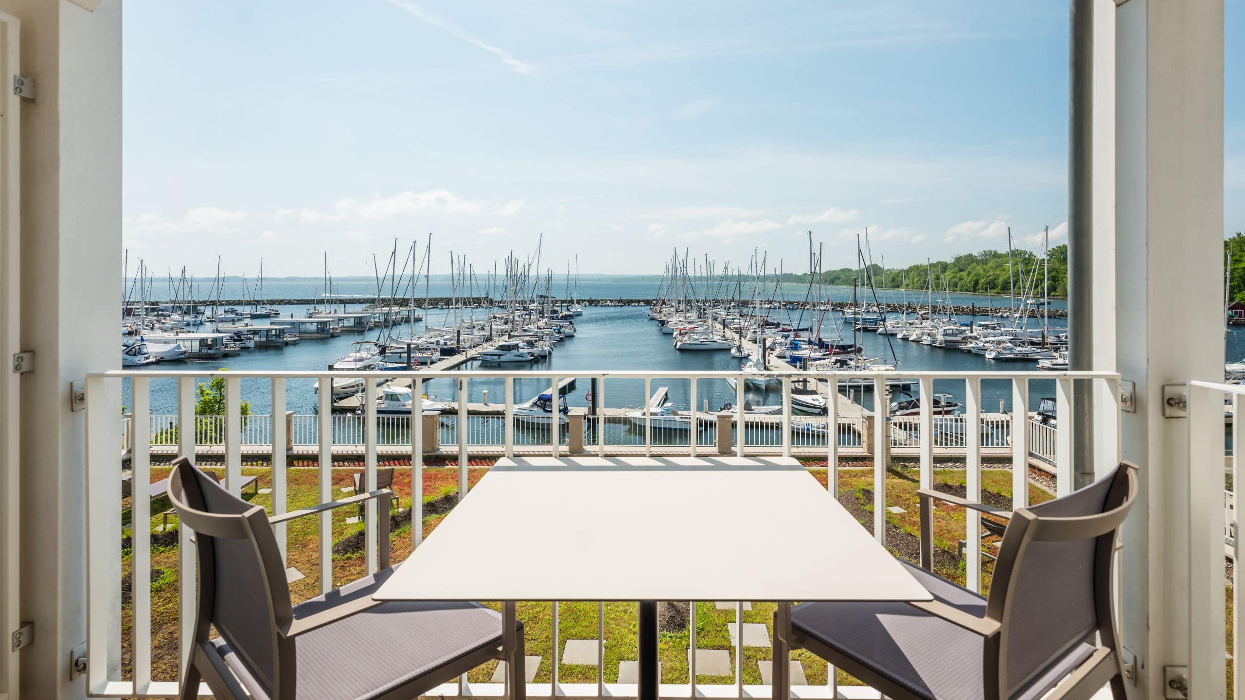 3/5 Lindner Hotel Boltenhagen King Bed Sea View Balcony