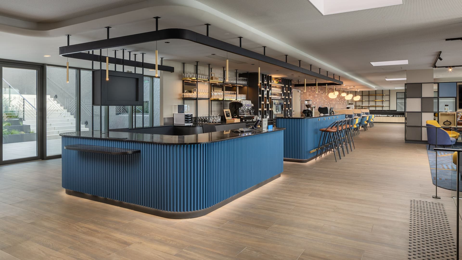 Hyatt Place Rouen Lobby Bar