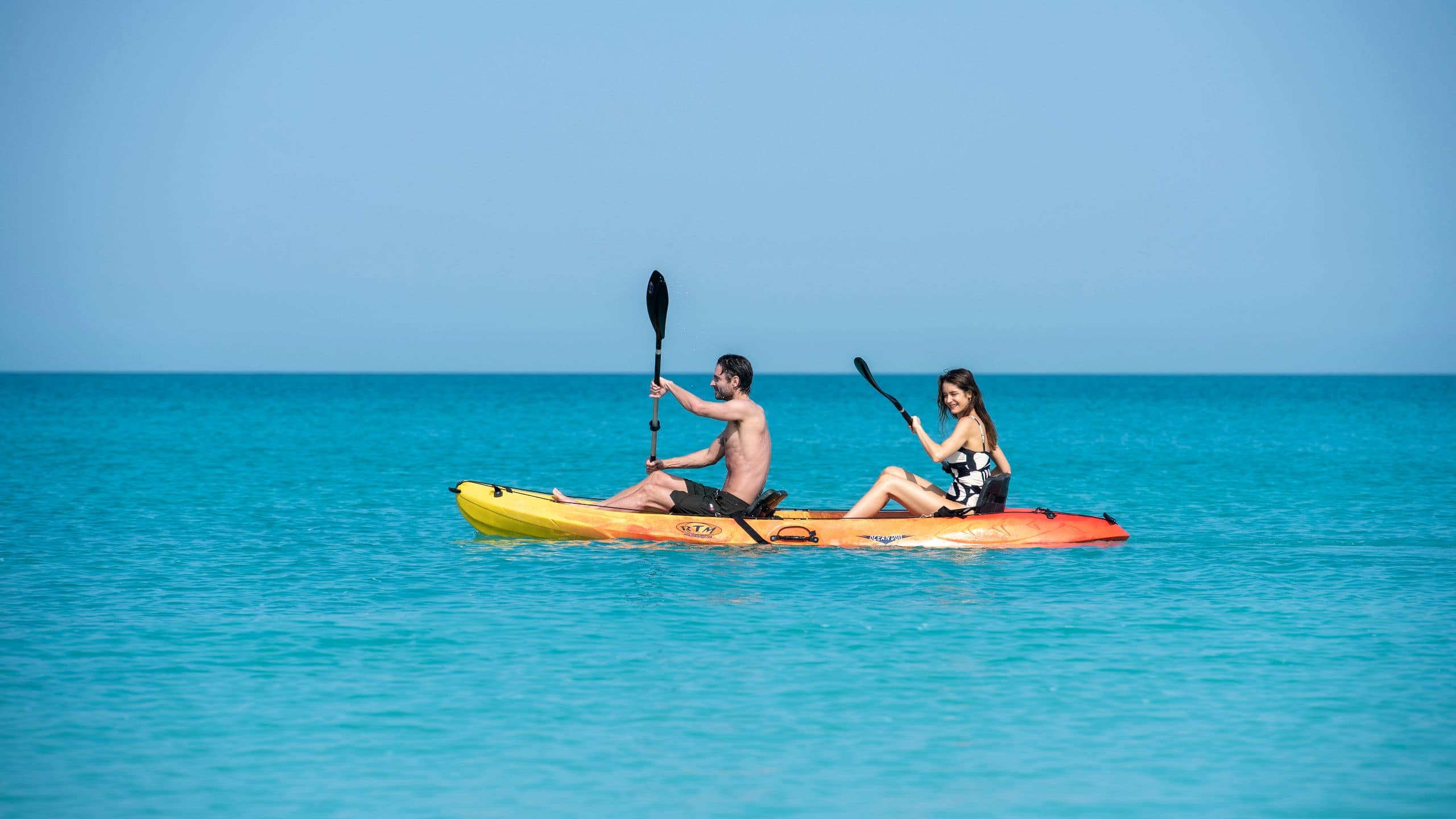 Park Hyatt Abu Dhabi Hotel and Villas Couple Kayak