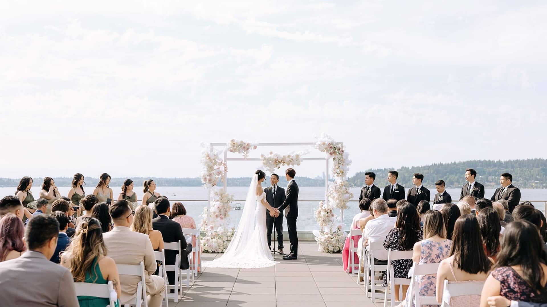 Hyatt Regency Lake Washington at Seattle's Southport Ceremony on Olympic Terrace