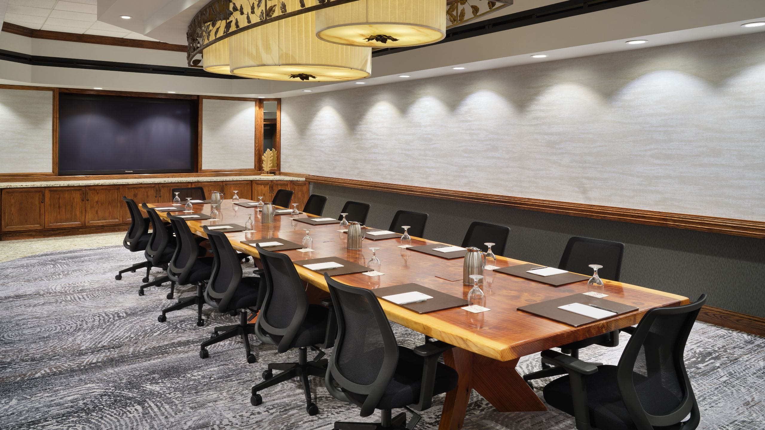 Cheyenne Mountain Resort Boardroom
