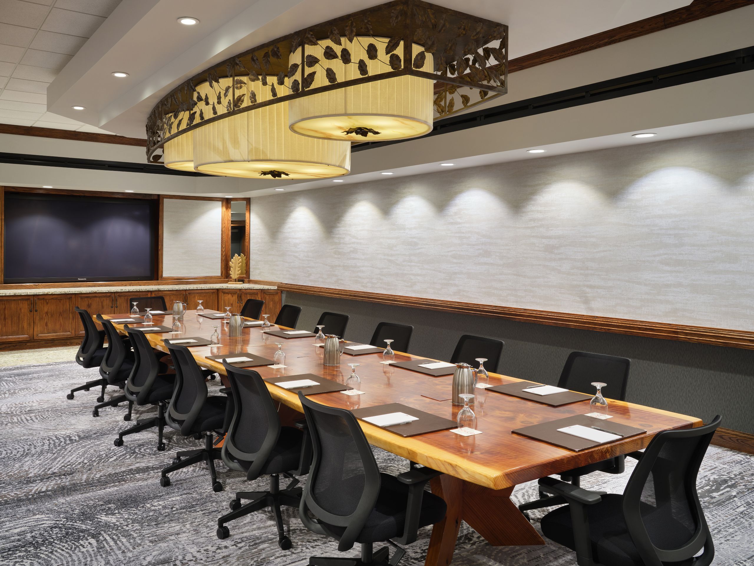 Cheyenne Mountain Resort Boardroom