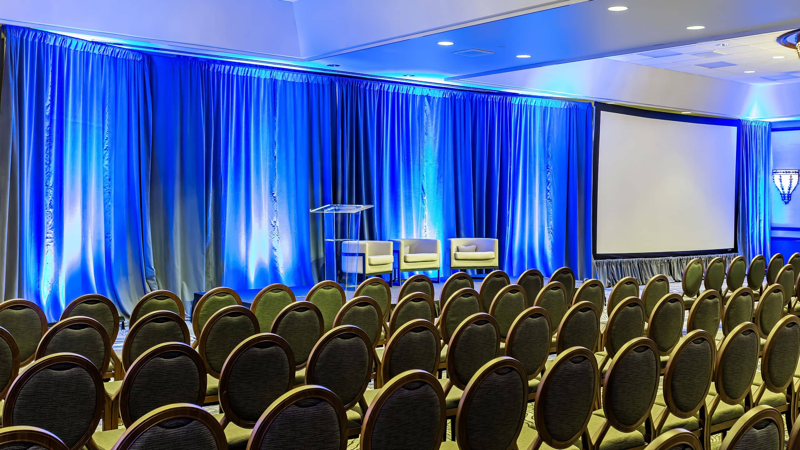 2 of 2 Cheyenne Mountain Resort Theater Set-Up