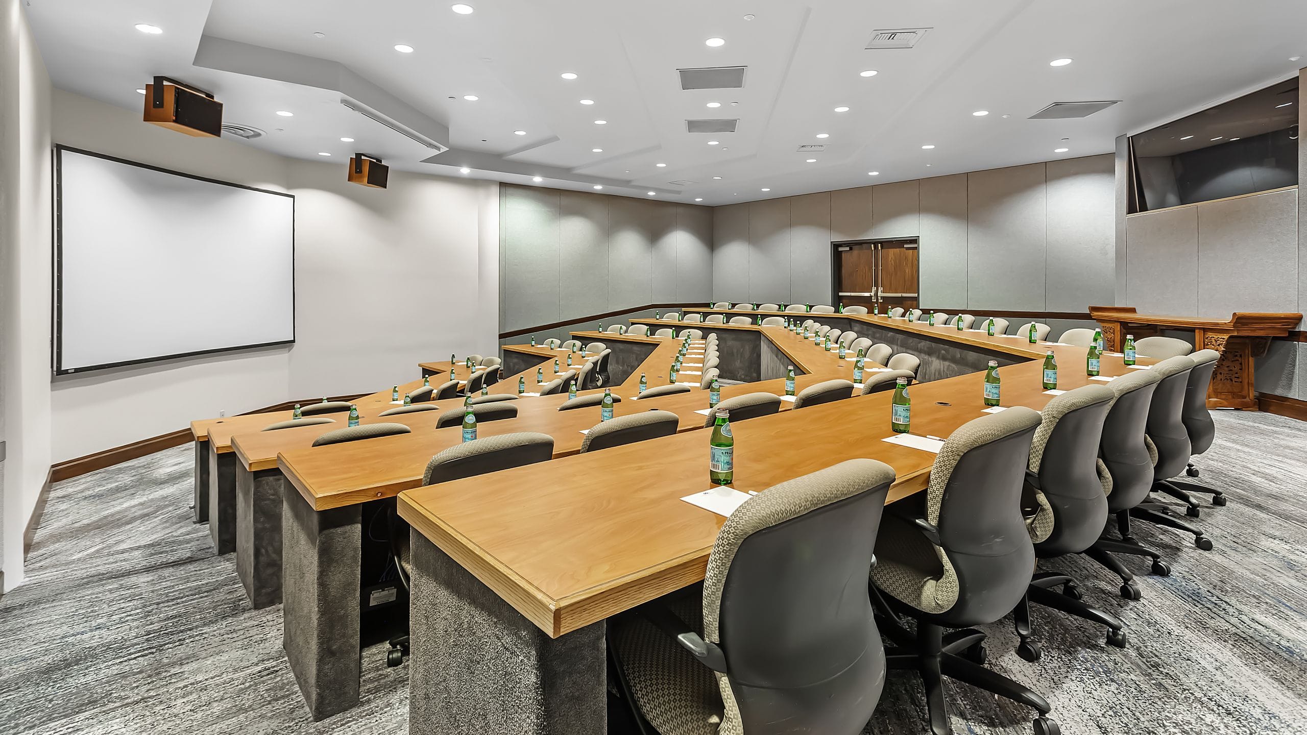 Cheyenne Mountain Resort Presentation Room Theater Set-Up