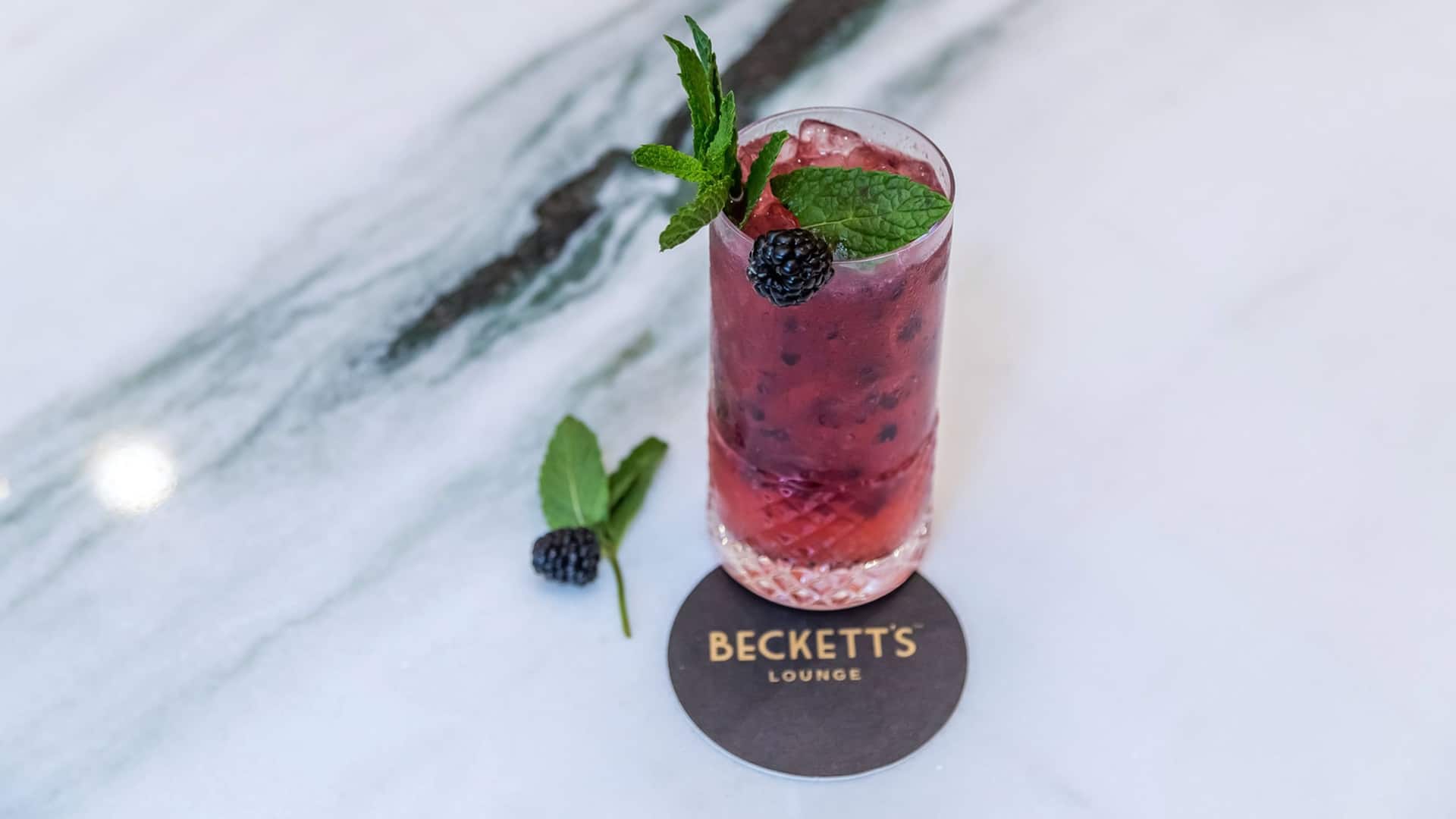 Hyatt Regency Los Angeles International Airport Blackberry Smash