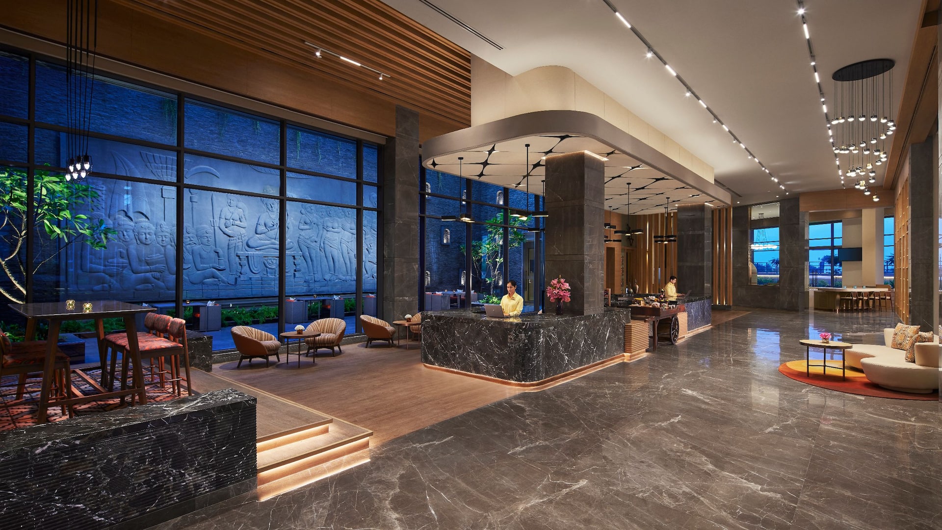 Hyatt Place Aurangabad Airport Lobby