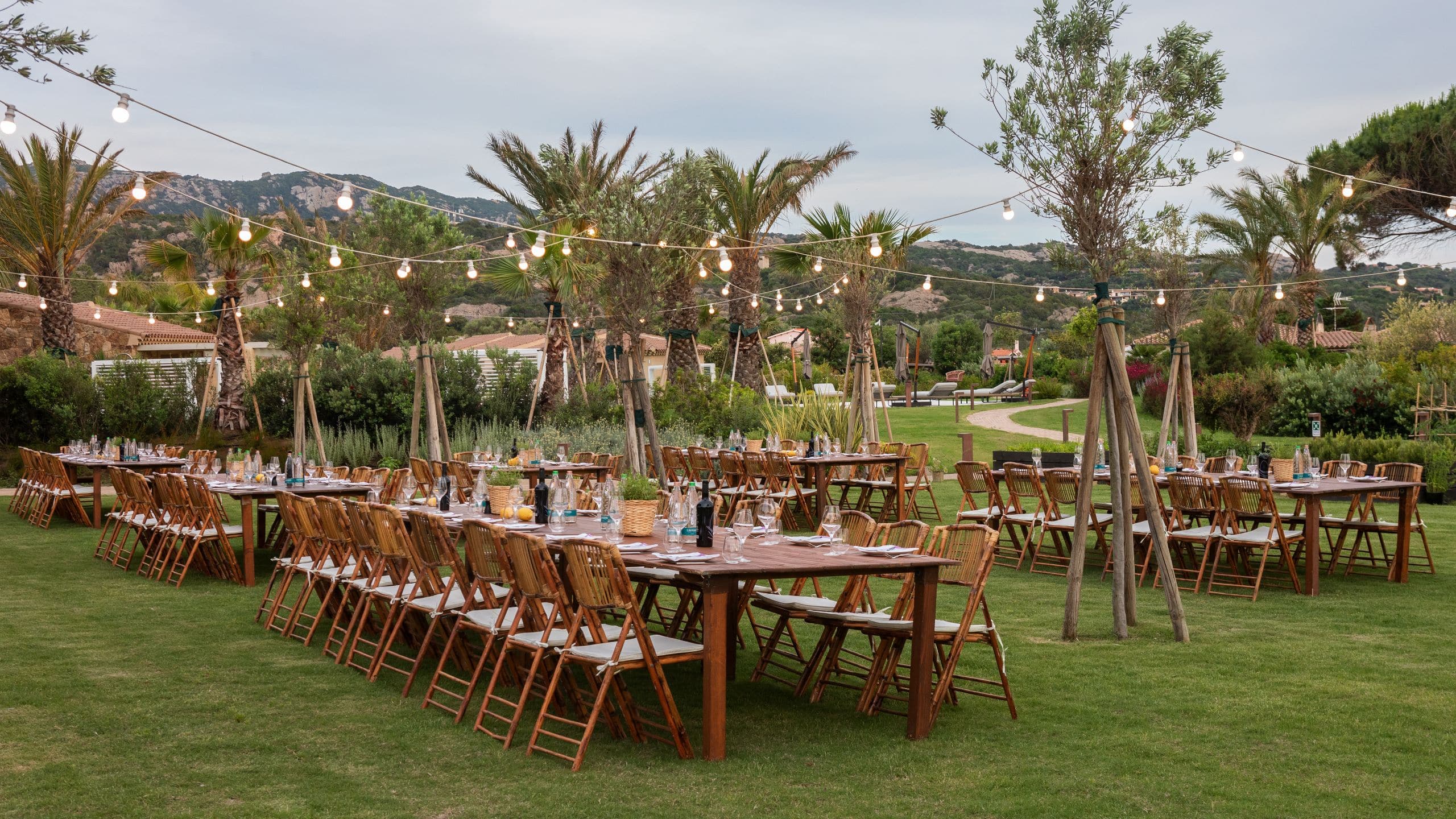 3 von 3 7Pines Resort Sardinia Mediterranean Garden View