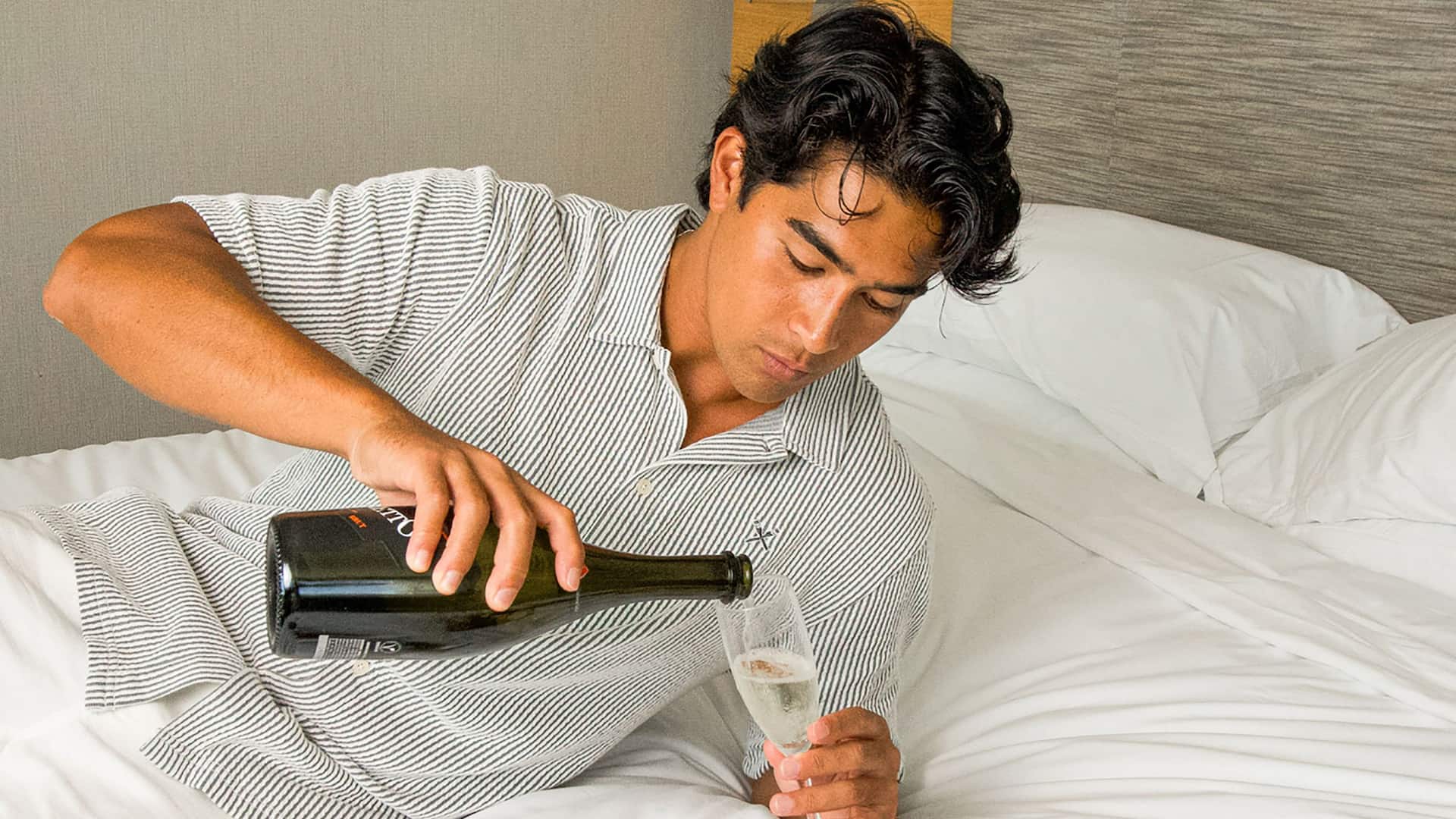 Hyatt Regency Long Beach Guestroom Amenities