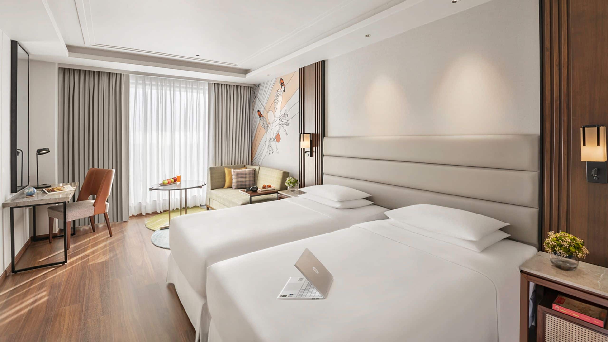 第 1，共 2 Hyatt Centric Rajpur Road Dehradun Deluxe Twin Bedroom