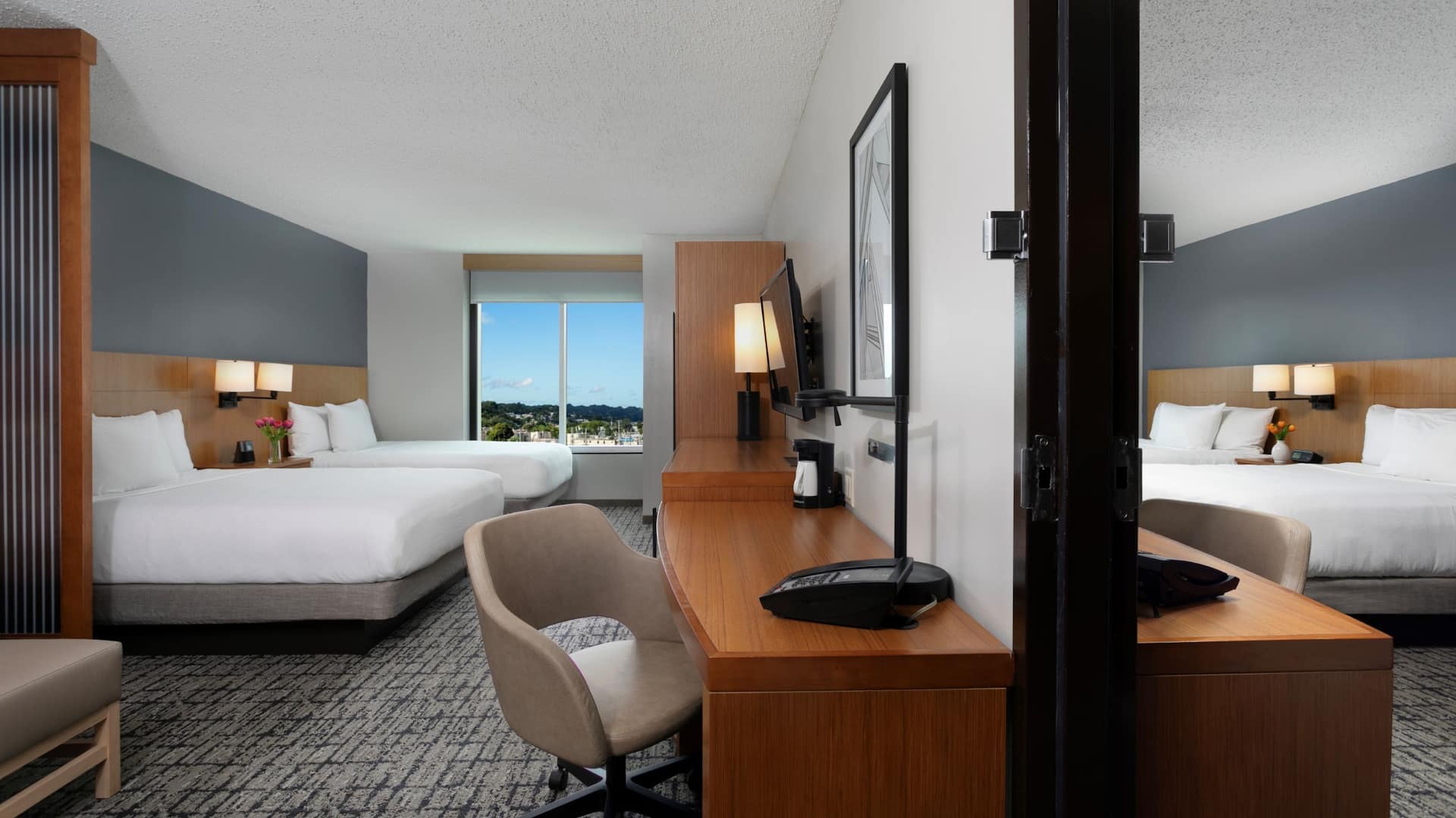 Hyatt Place Manatí Two Queens Connecting Guestrooms
