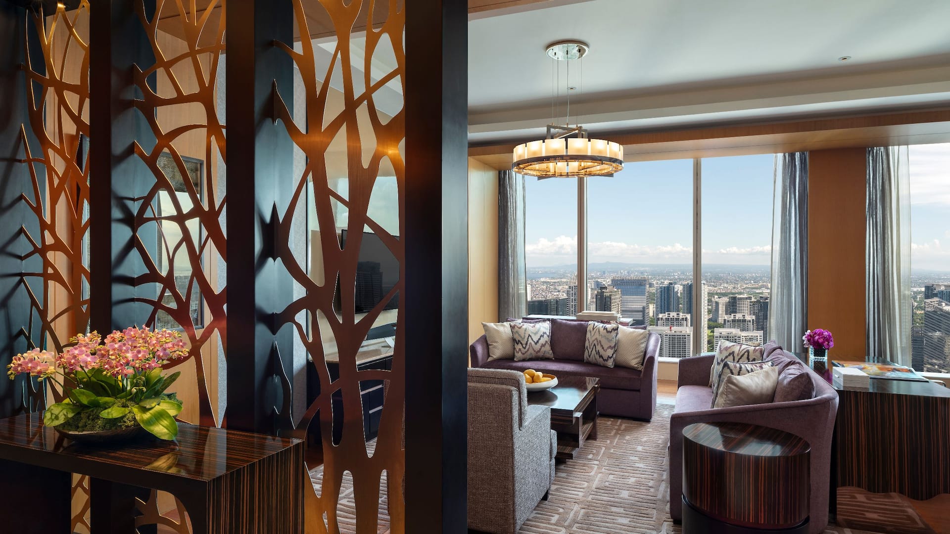 3 de 5 Grand Hyatt Manila Diplomatic Suite Living Room Angle