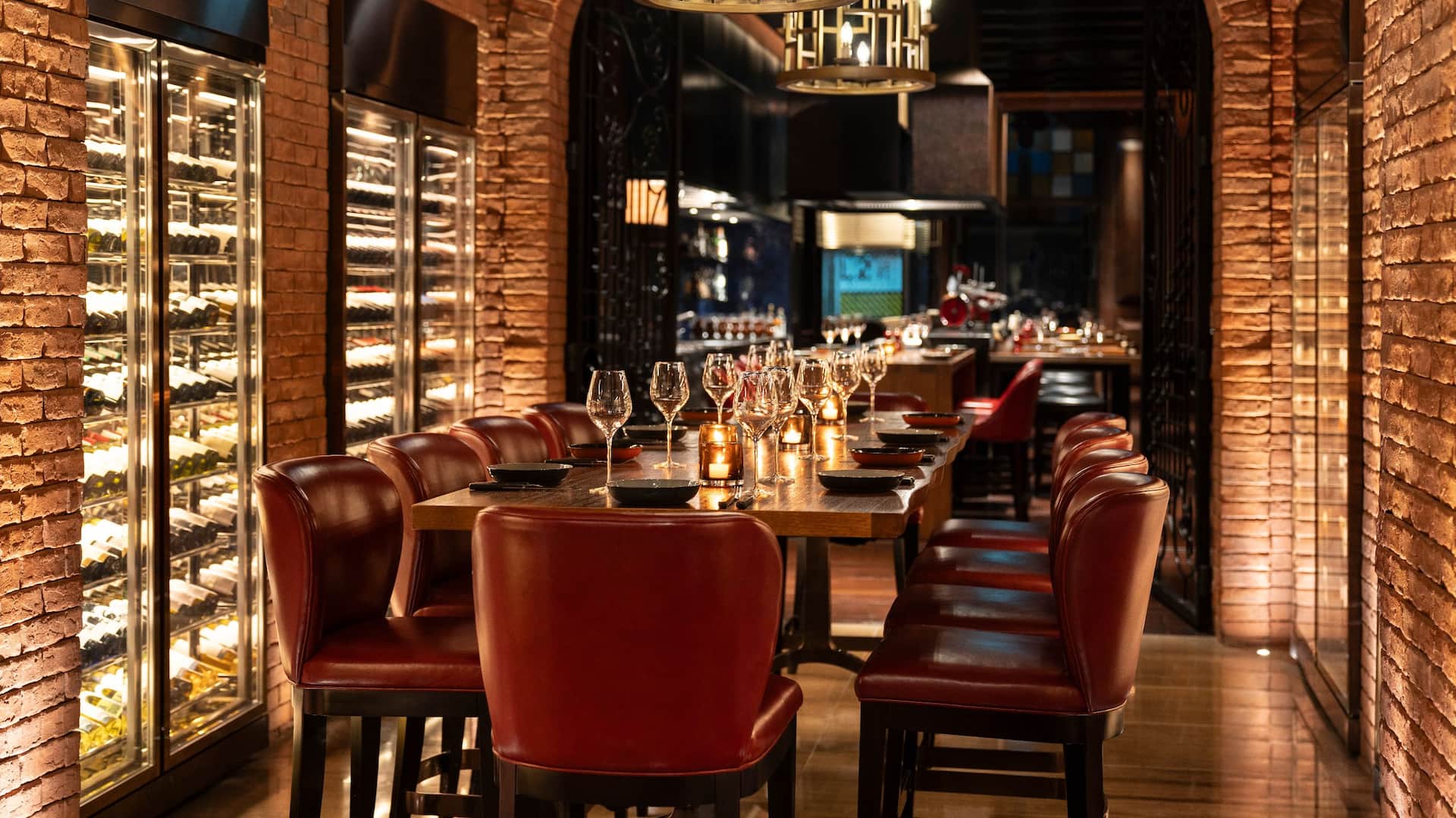 Grand Hyatt Manila The Cellar Main Dining Area Detail