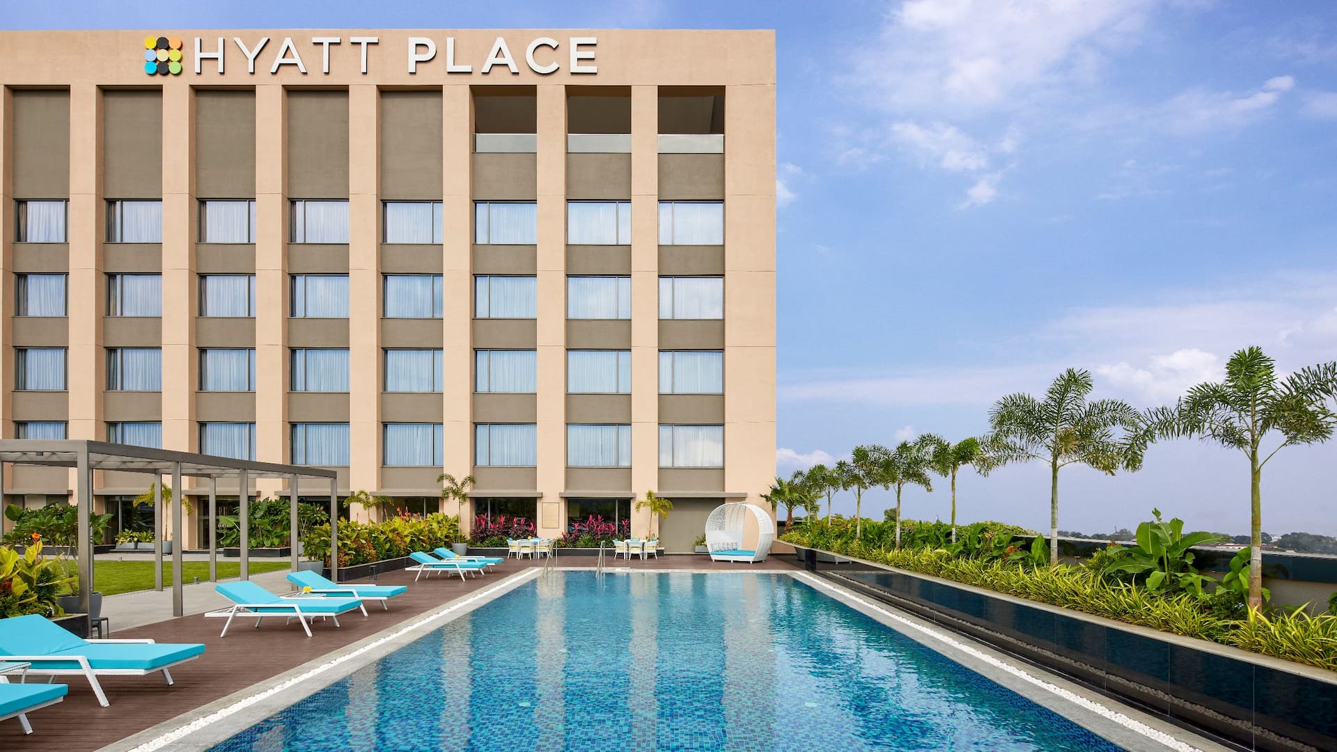 Hyatt Place Aurangabad Airport Pool