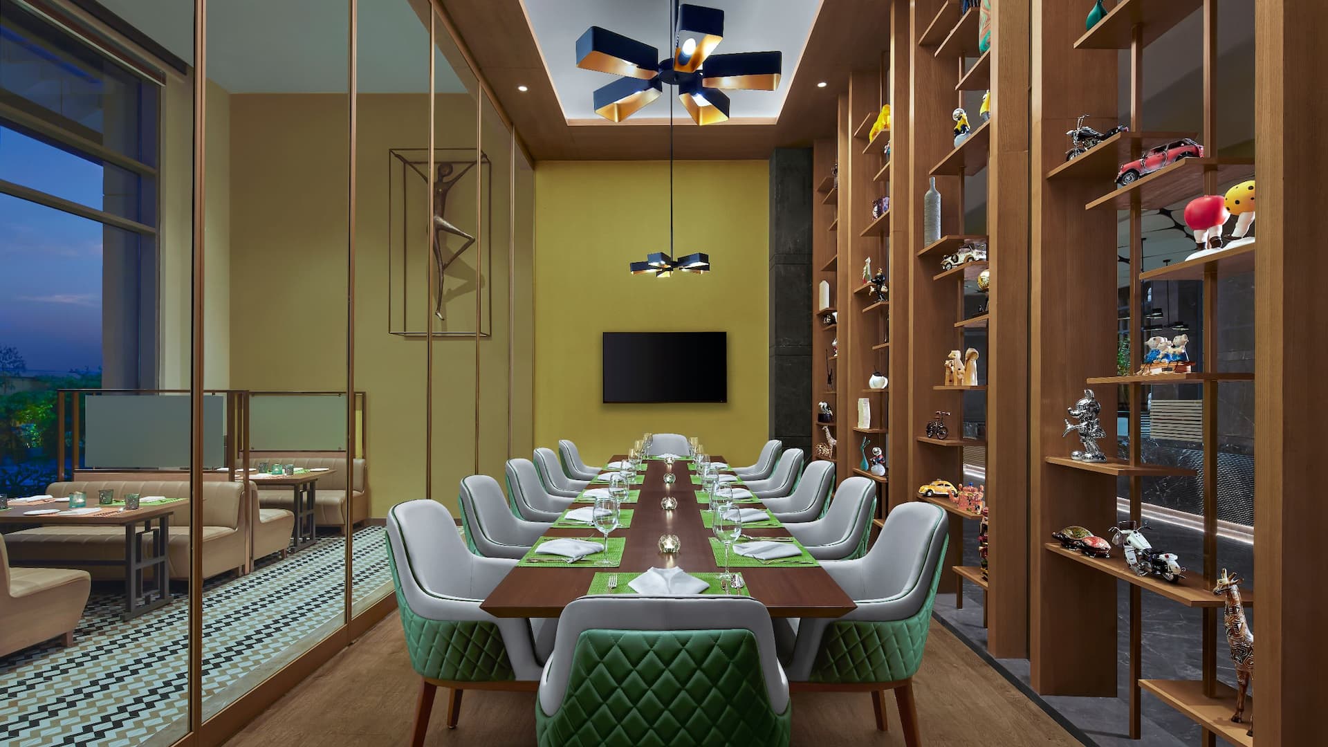 Hyatt Place Aurangabad Airport Private Dining Room