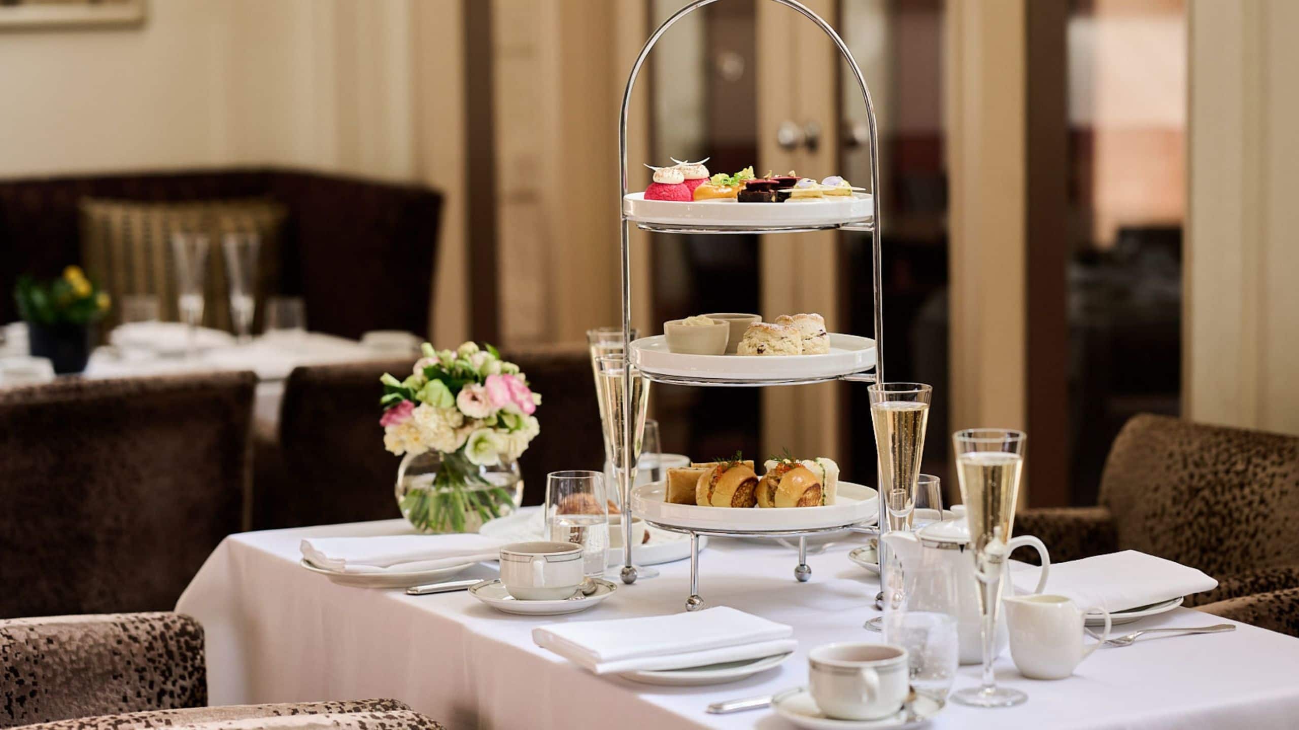Hyatt Hotel Canberra - A Park Hyatt Hotel Tea Lounge High Tea