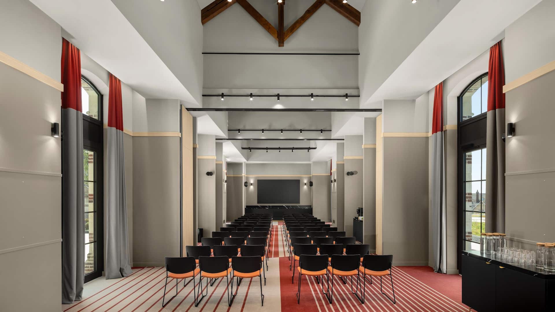 Hyatt Place Rouen Meeting Room Theatre Set-Up