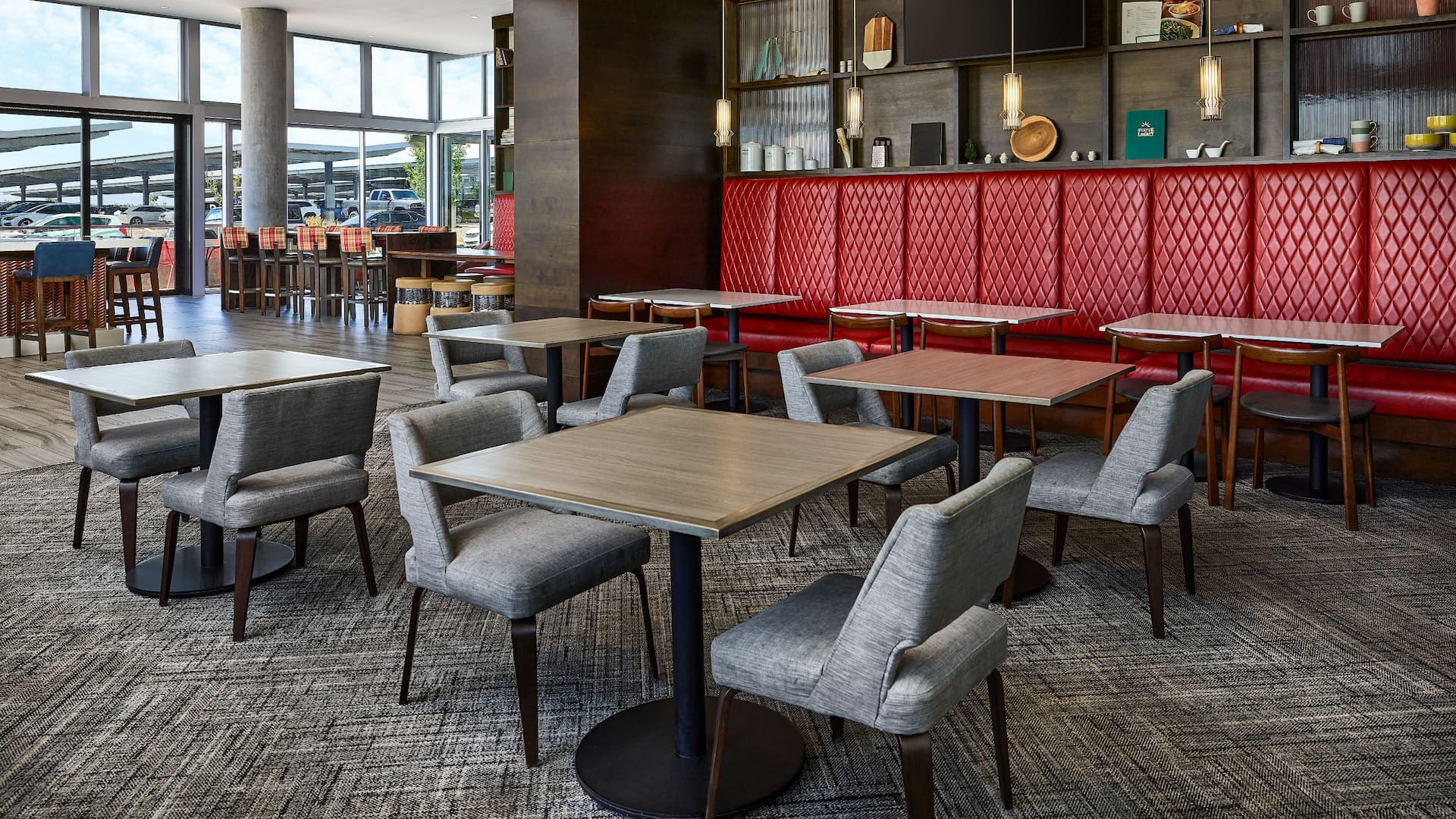 Hyatt Place Peña Station / Denver Airport Dining Library Dining Setup