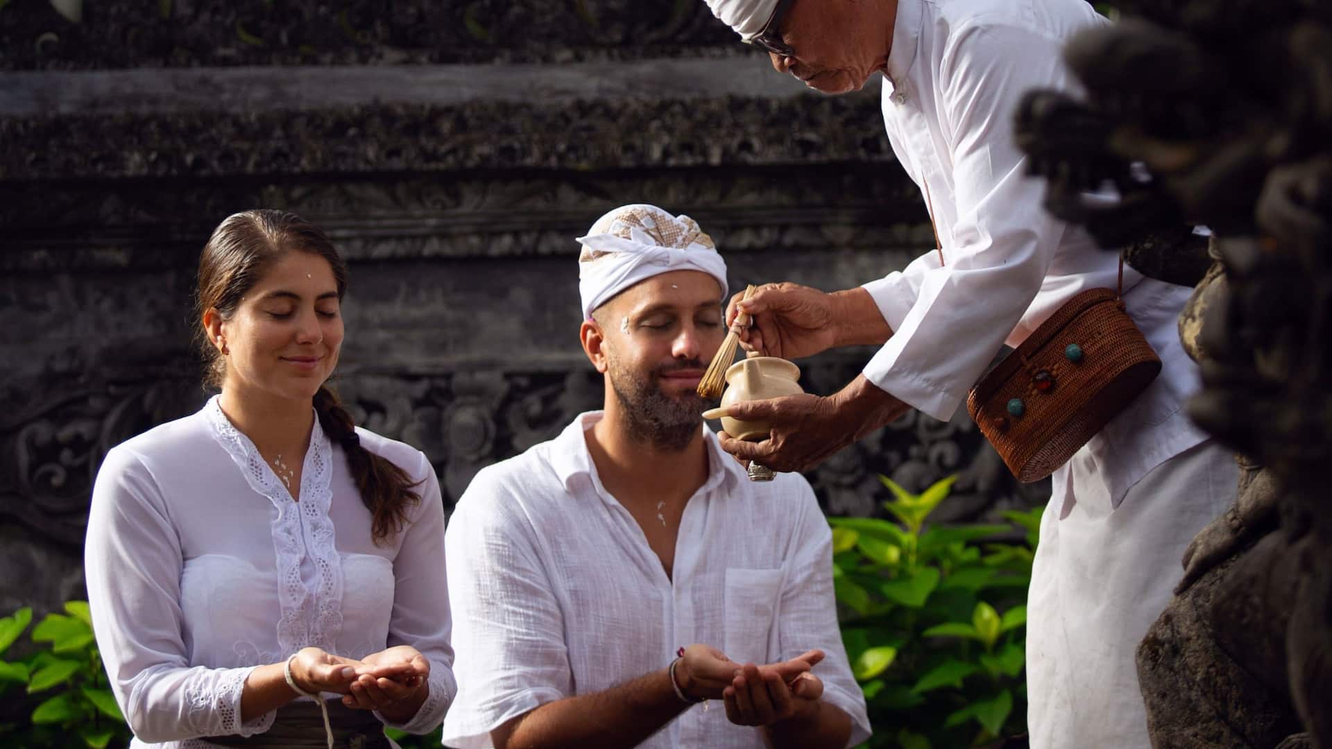 Grand Hyatt Bali Melukat Balinese Activity