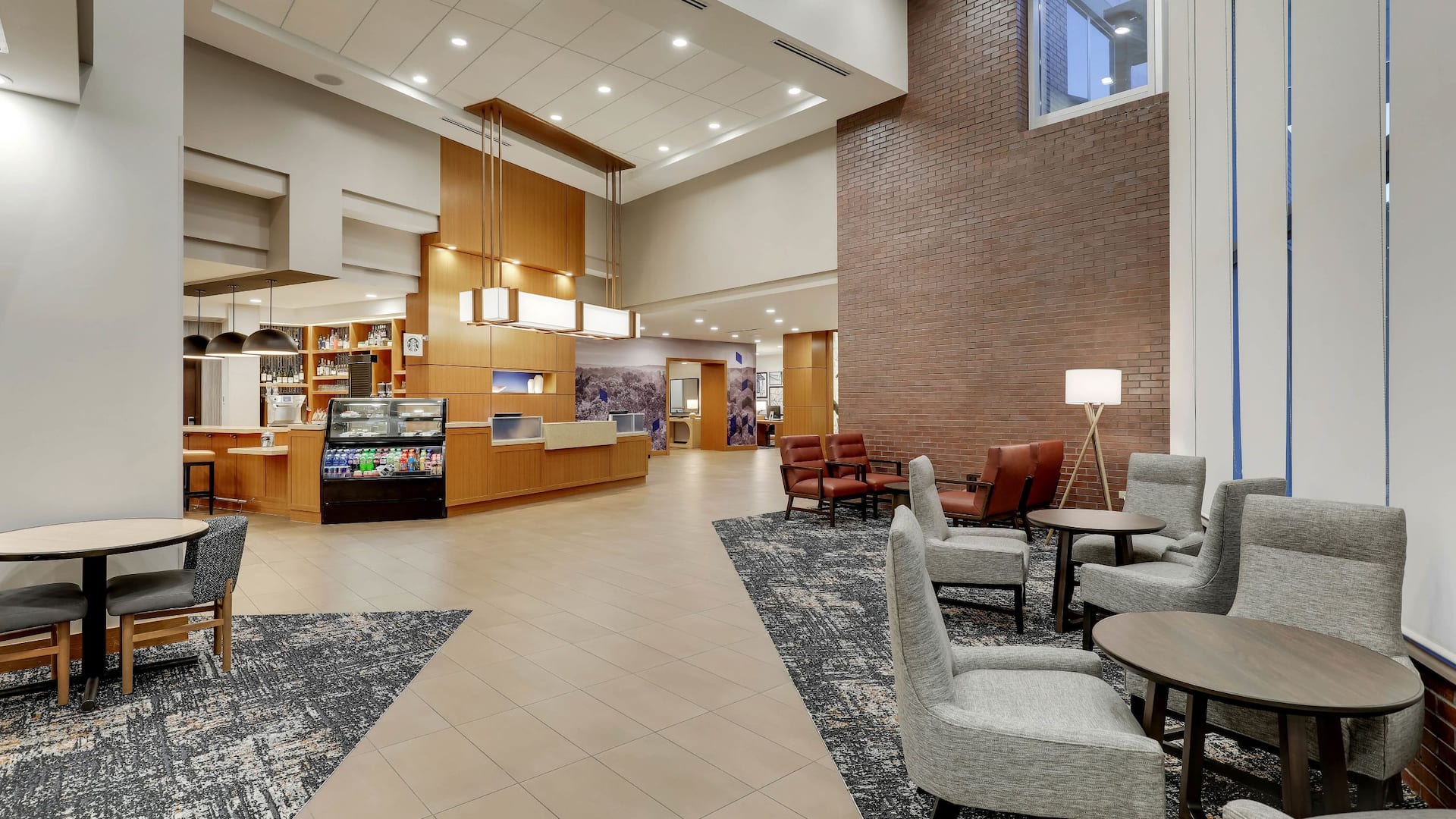 Hyatt Place St. Louis/Chesterfield Lobby New