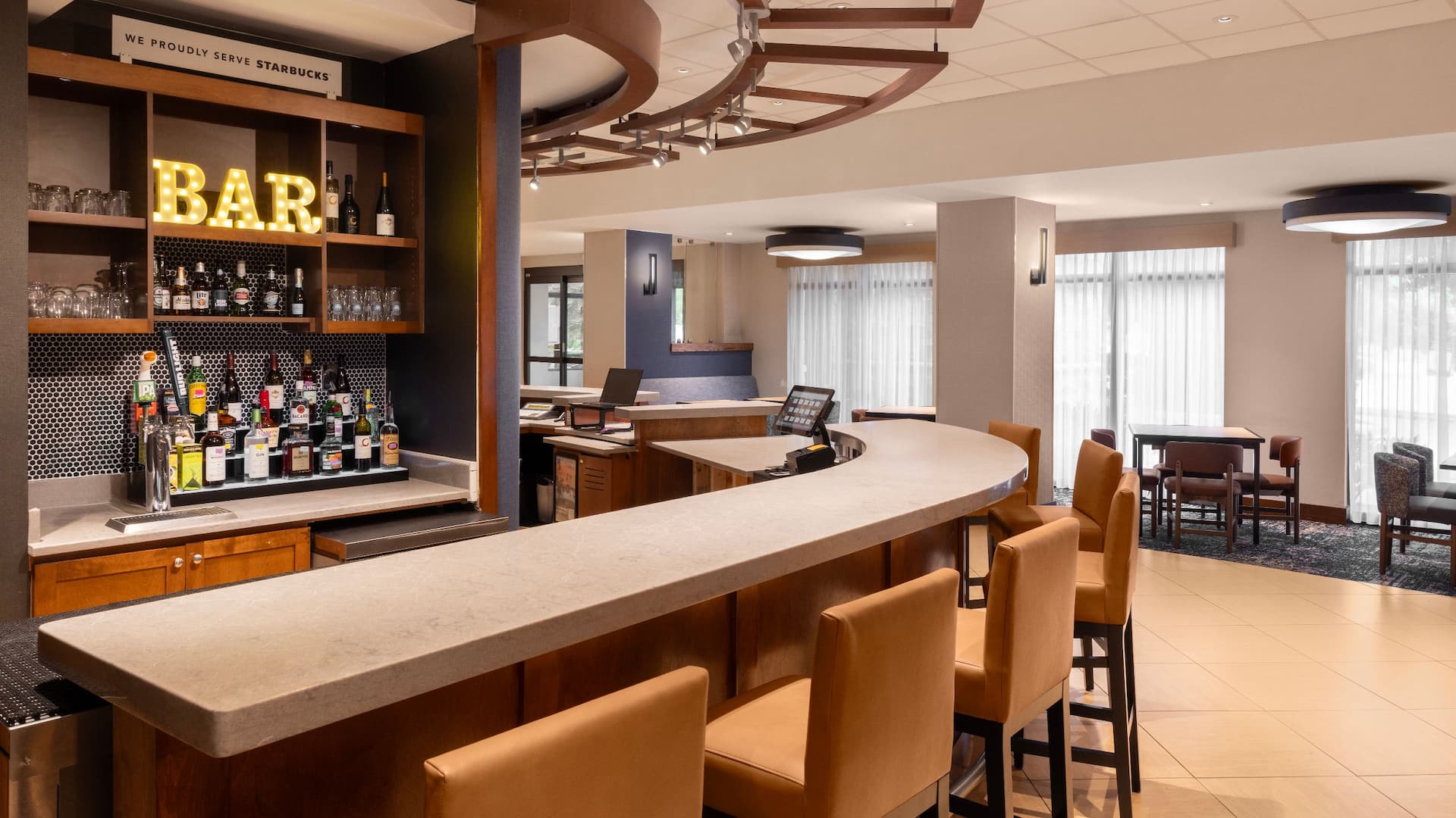 Hyatt Place Charlotte Airport/Lake Pointe The Placery Bar