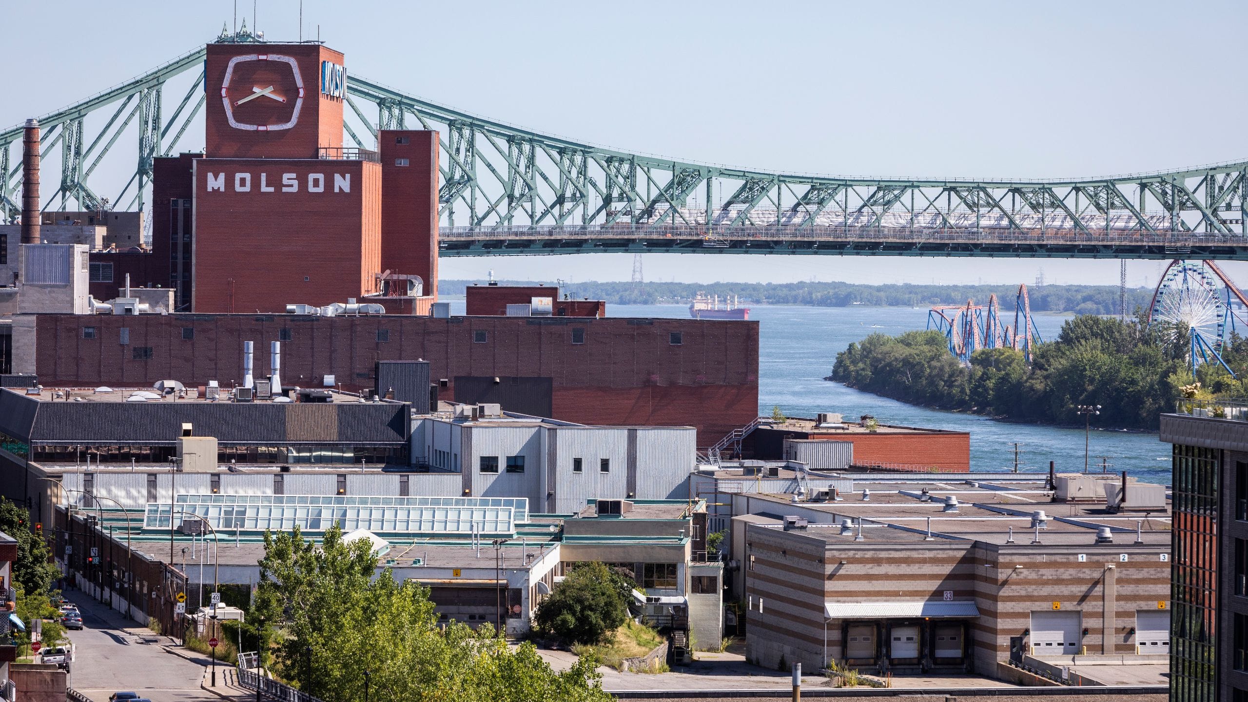 Hyatt Centric Montreal Jacques Cartier Bridge View