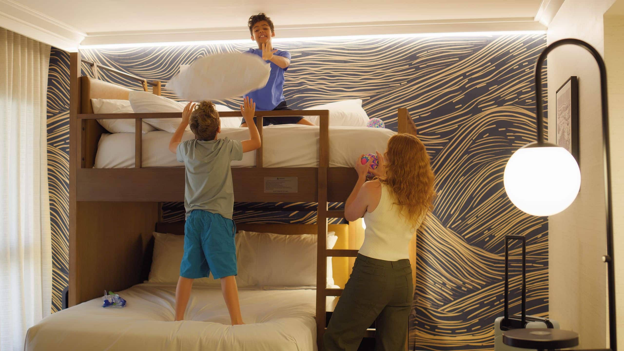 Hyatt Regency Irvine Kids Mom Bunk Bed Suite