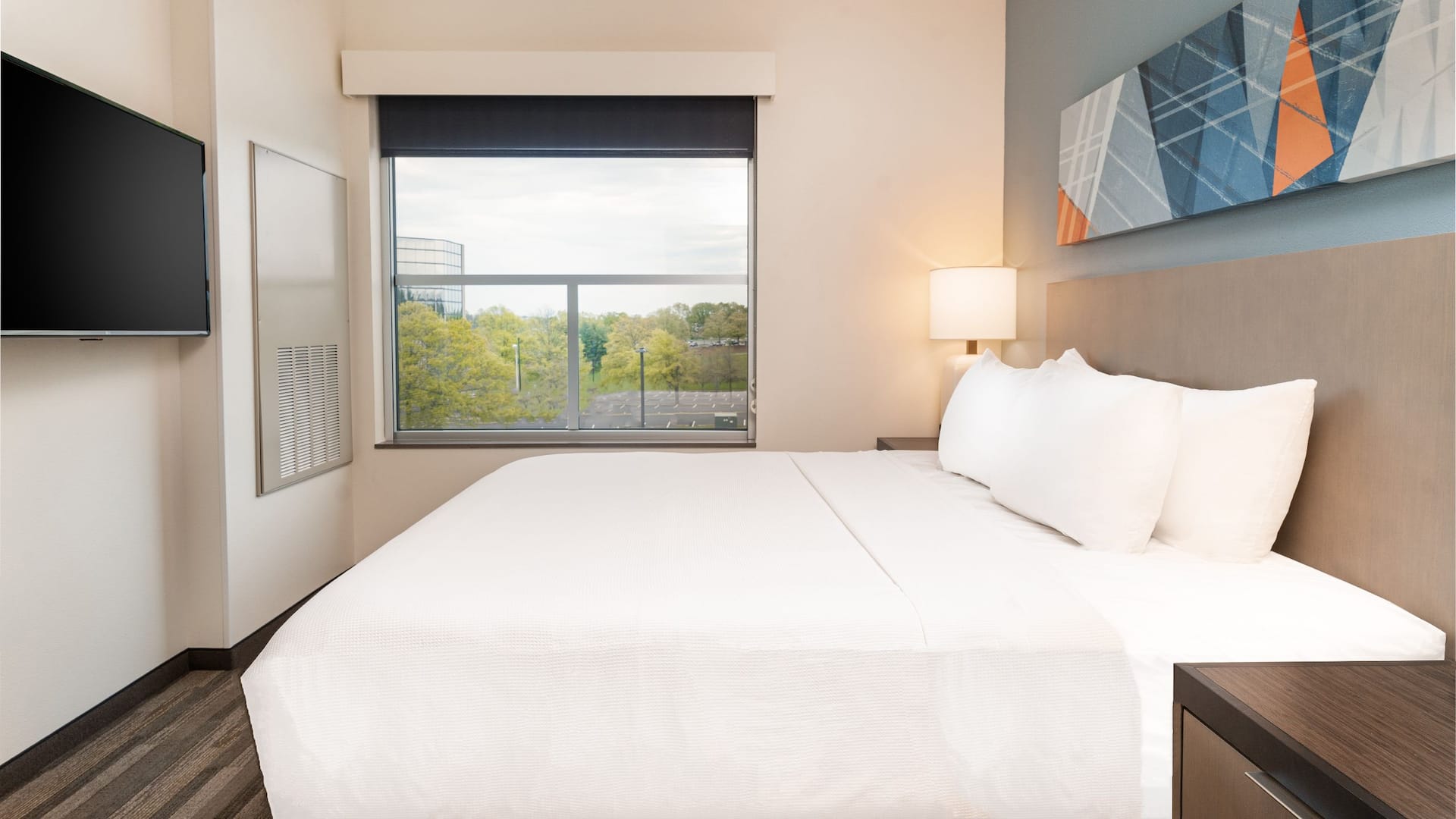 Hyatt House Nashville Airport Ada Studio King Bed