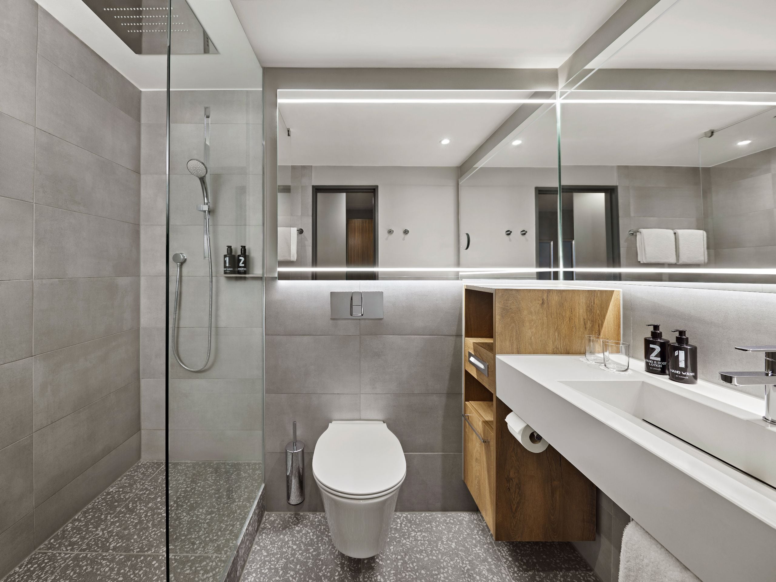 Lindner Hotel Cologne City Plaza | JdV by Hyatt