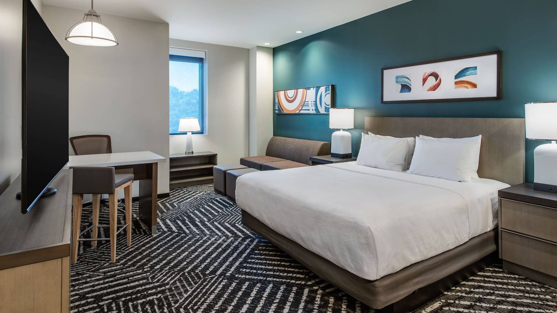 Hyatt House BWI Airport / Baltimore King Bed Studio Kitchen Suite