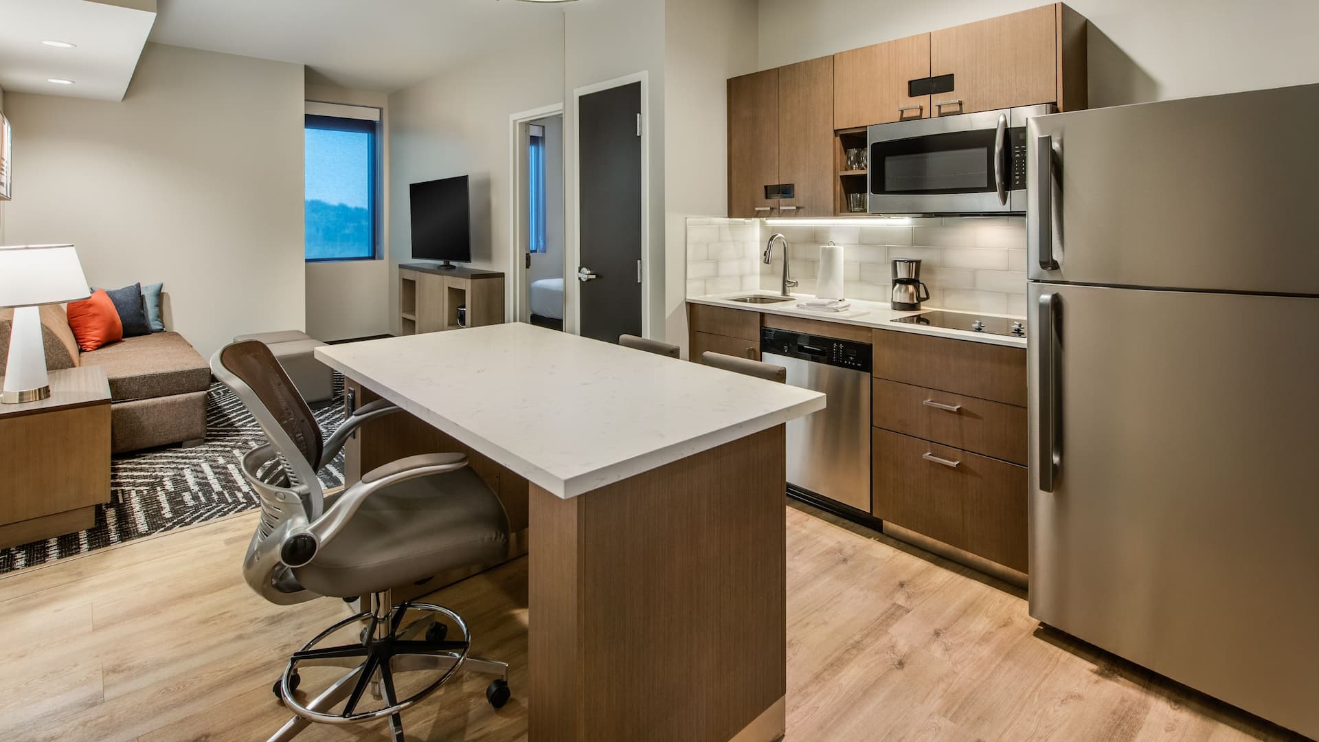 Hyatt House BWI Airport / Baltimore One Bedroom Suite Kitchen