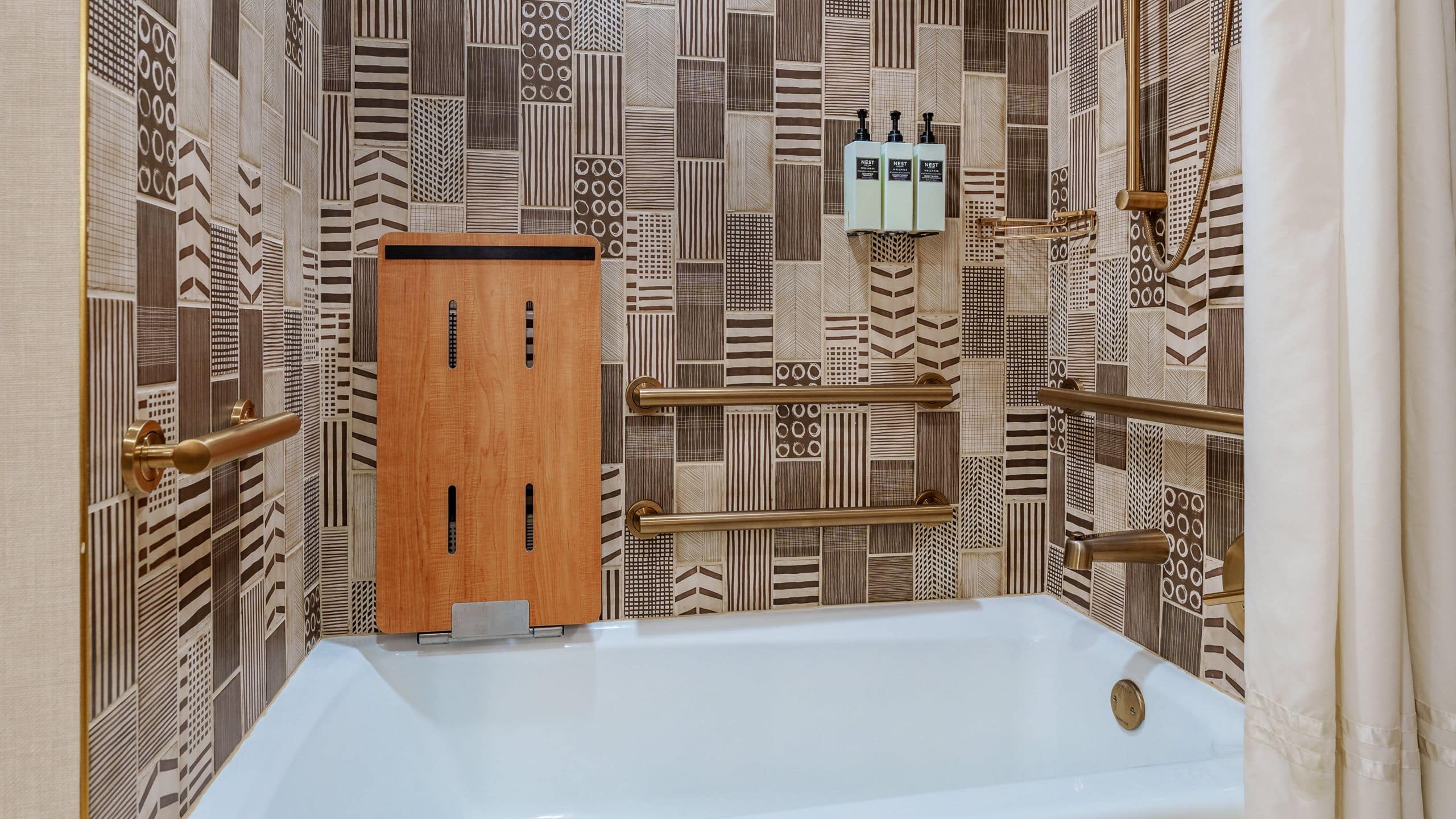 3 of 3 Rio Hotel and Casino Bathroom Accessible Tub