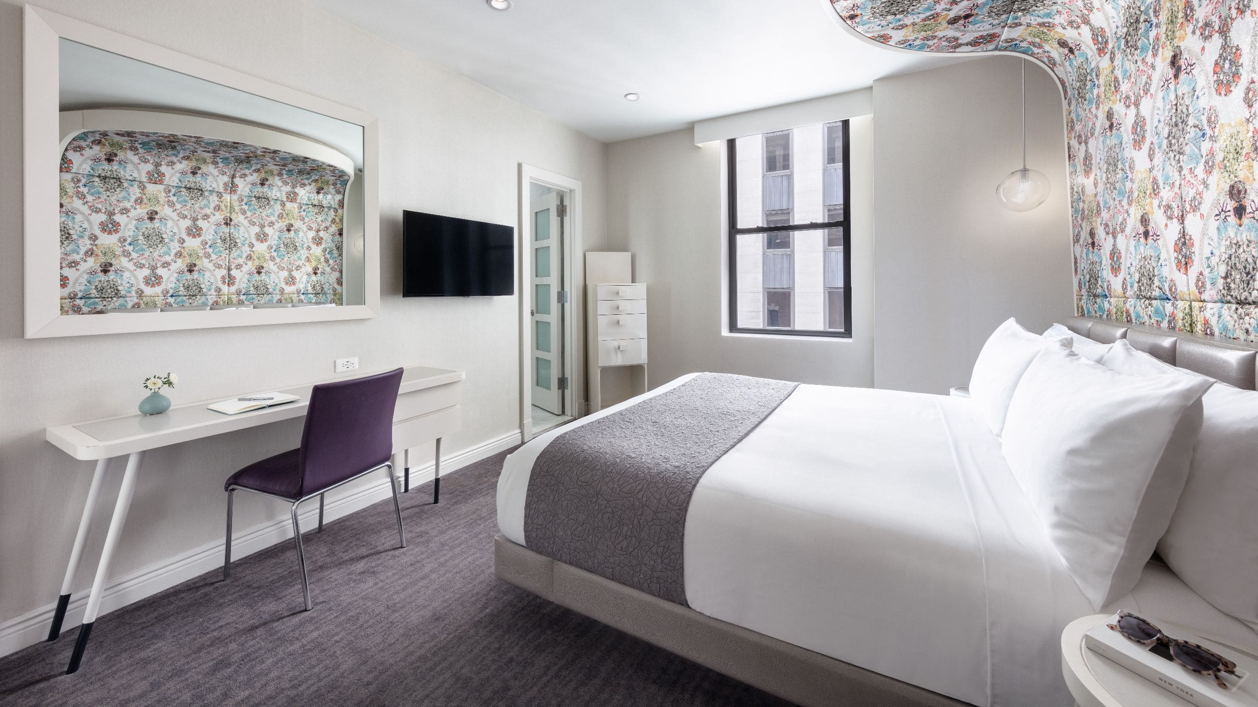 2/5 Dream Midtown Bronze King Guest Room