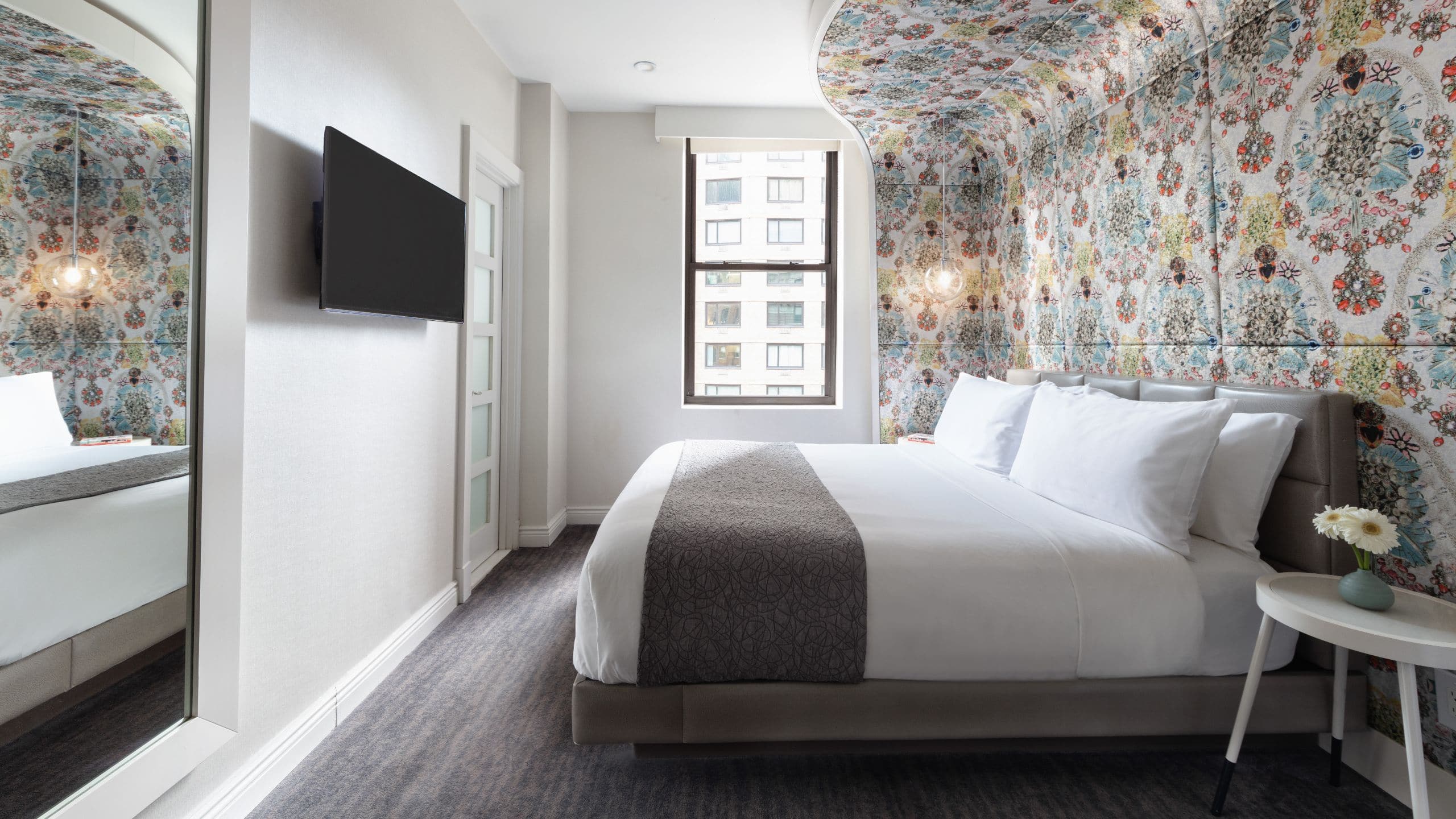 1/5 Dream Midtown Bronze King Guest Room Side