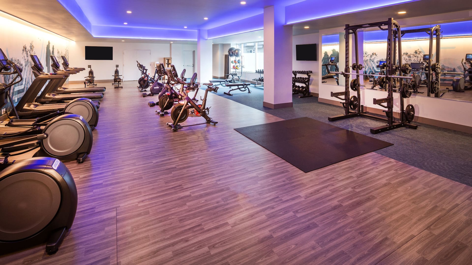 Hyatt Place Seattle/Downtown Fitness Center Front