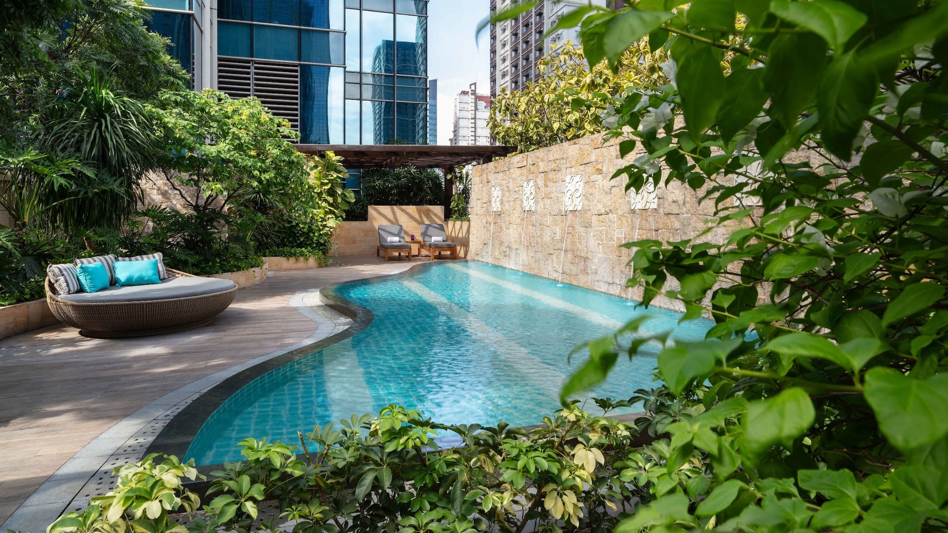 Grand Hyatt Manila Kids Pool